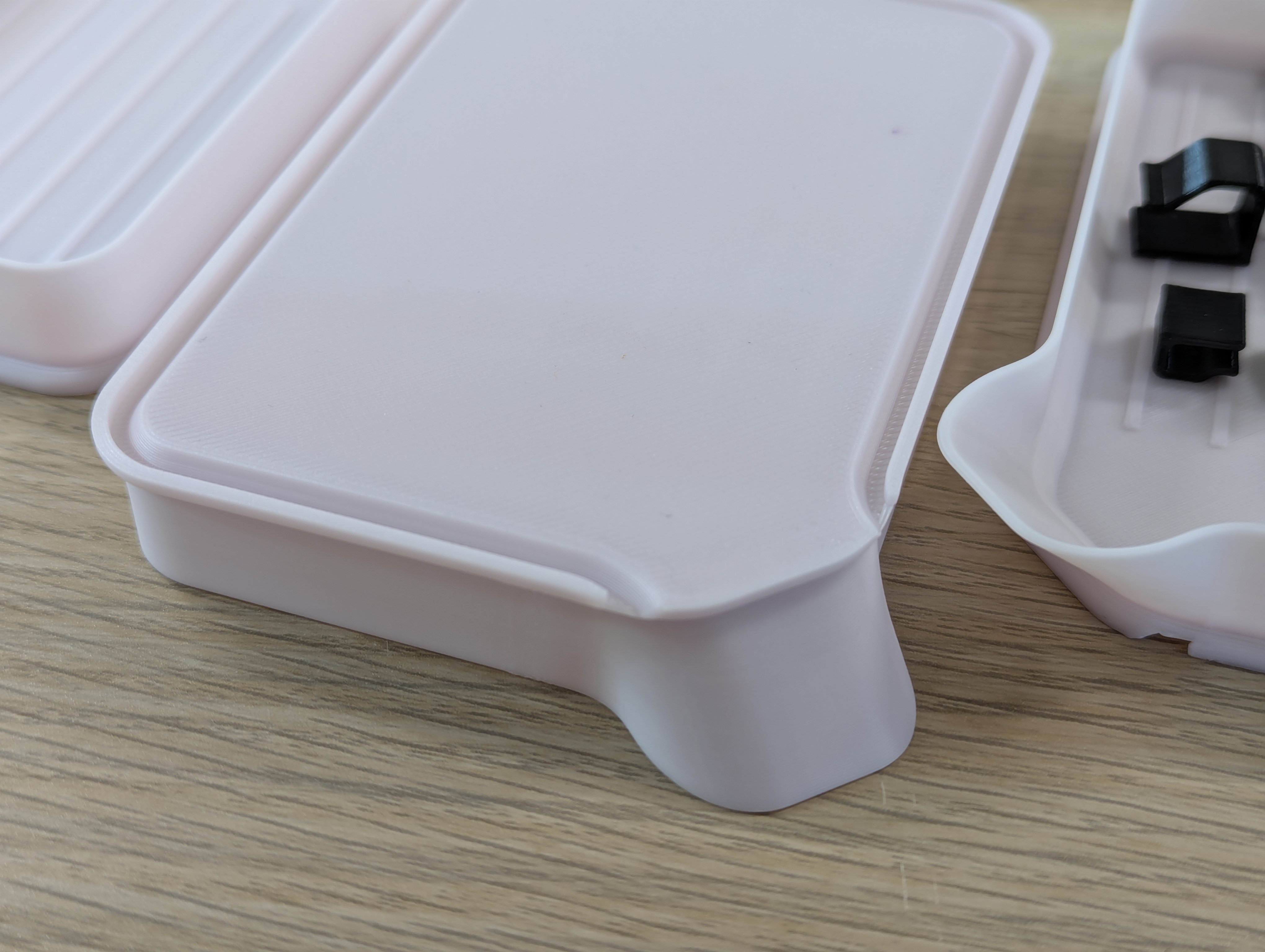 Miniatura 4 do modelo 3D Stackable sorting tray with funnel