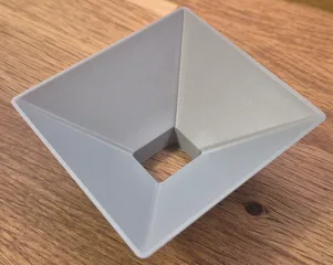 Parametric square funnel for 'gridfinity rebuilt' compartments