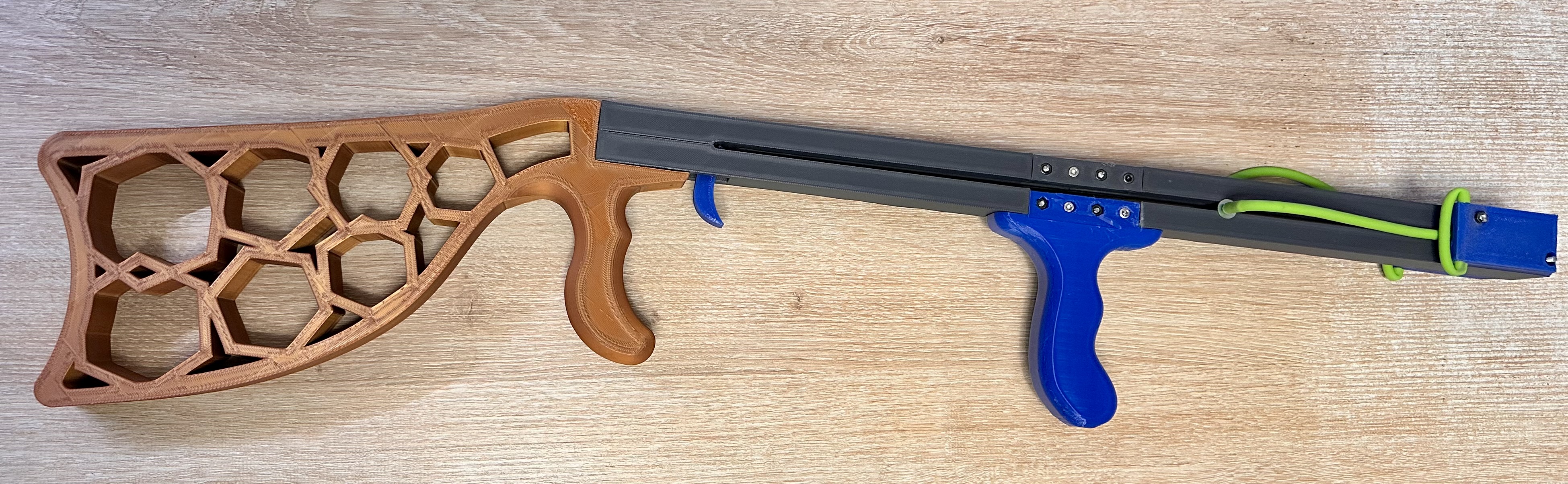 Railgun - a 6 mm BB-steel slingshot