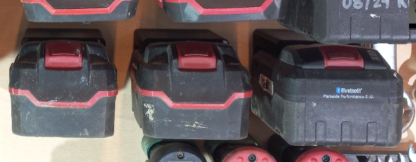 Parkside x20V battery holder (wall/horizontal)