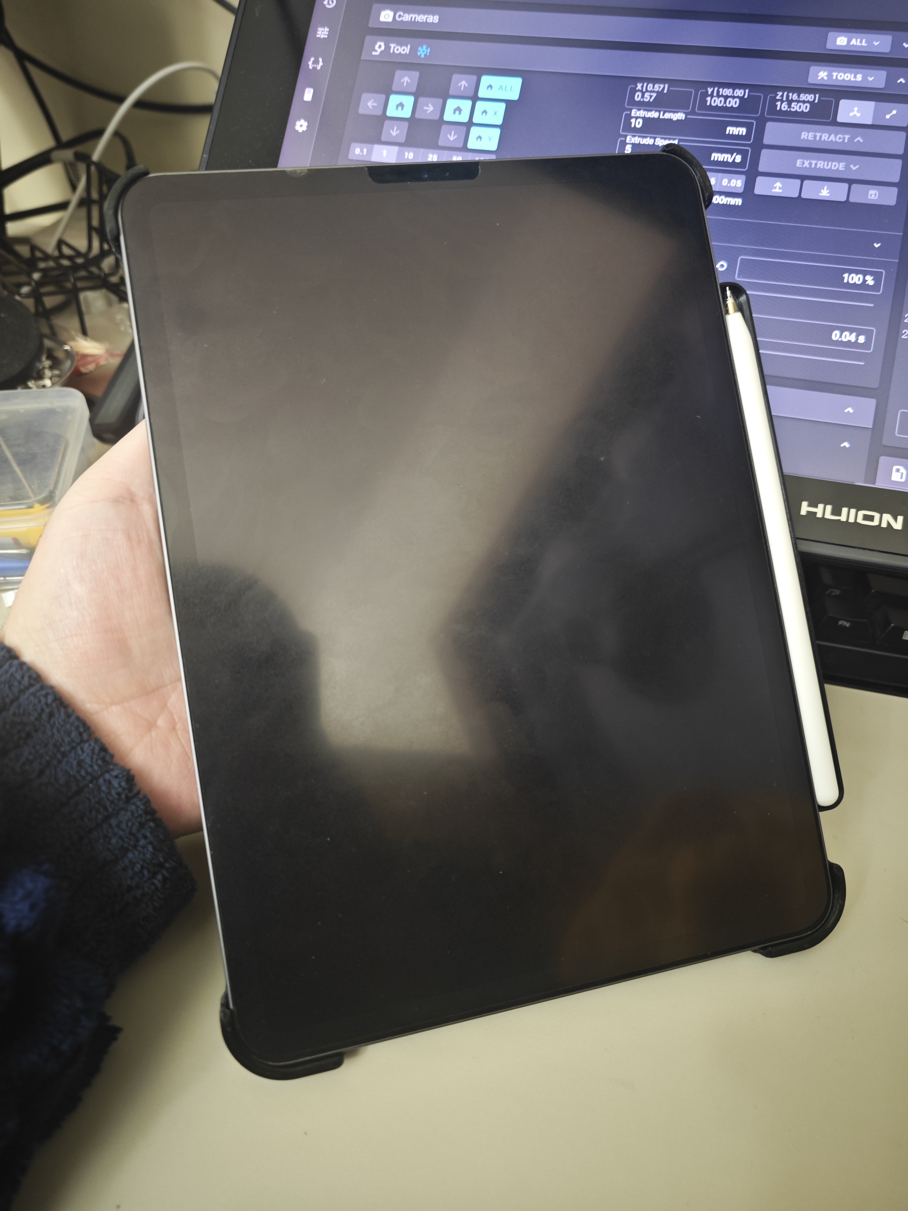 ipad bumper case with apple pencil holder
