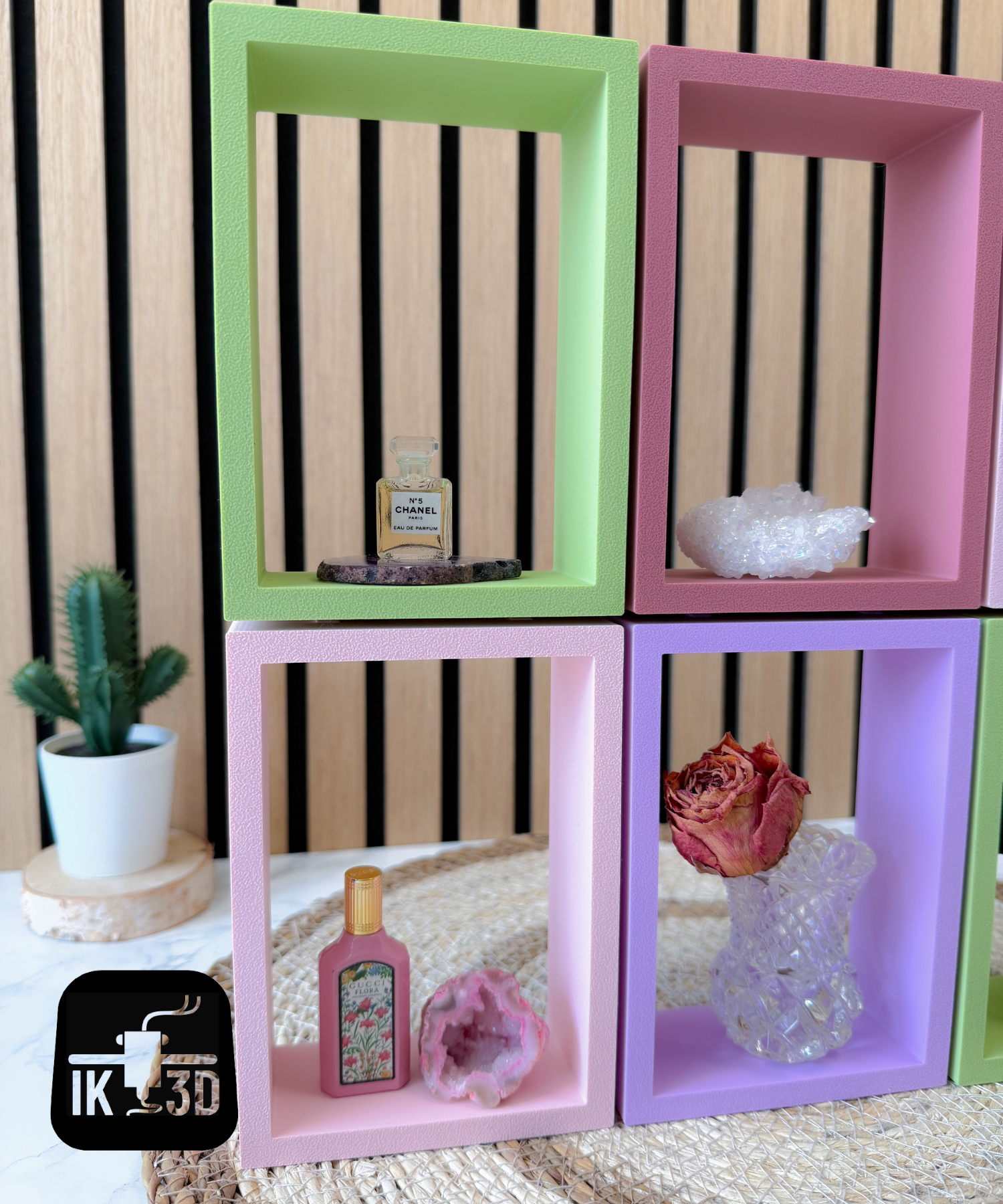 Modular Rectangular Display Shelves — thumbnail 3