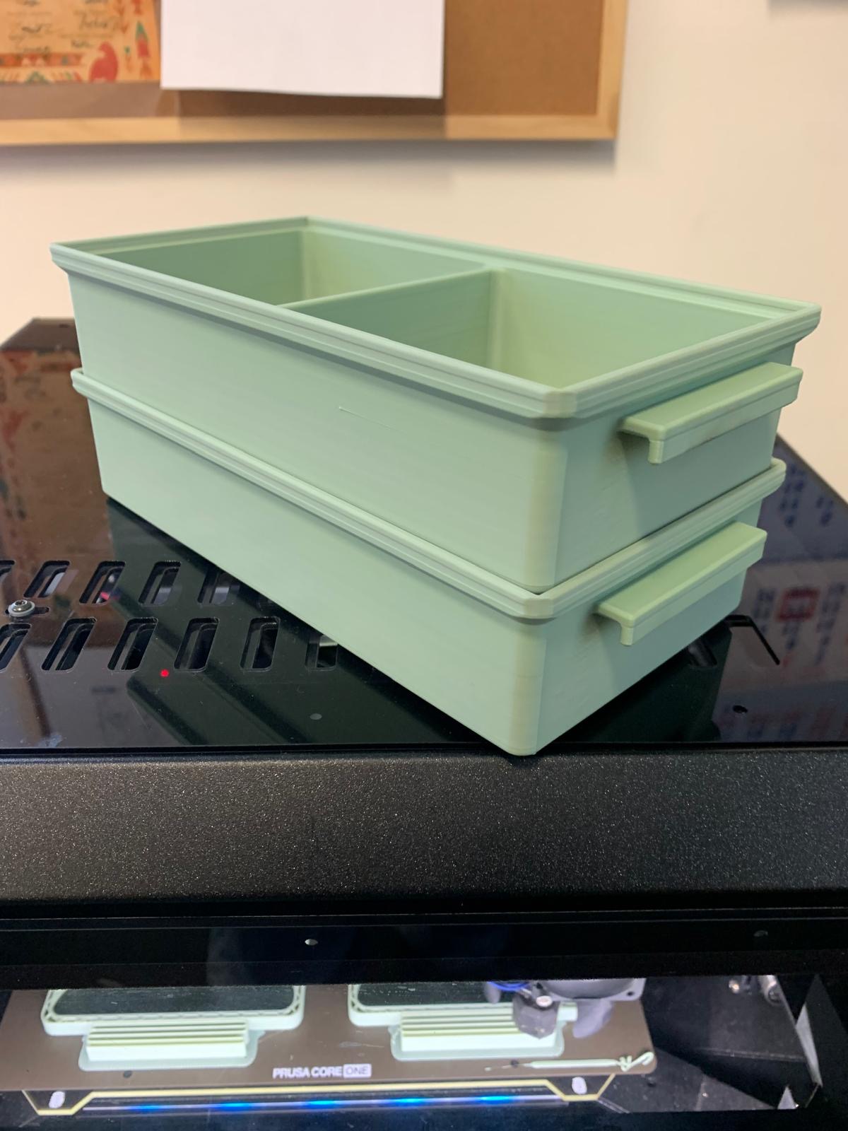 Miniatura 2 do modelo 3D Screw box  stackable