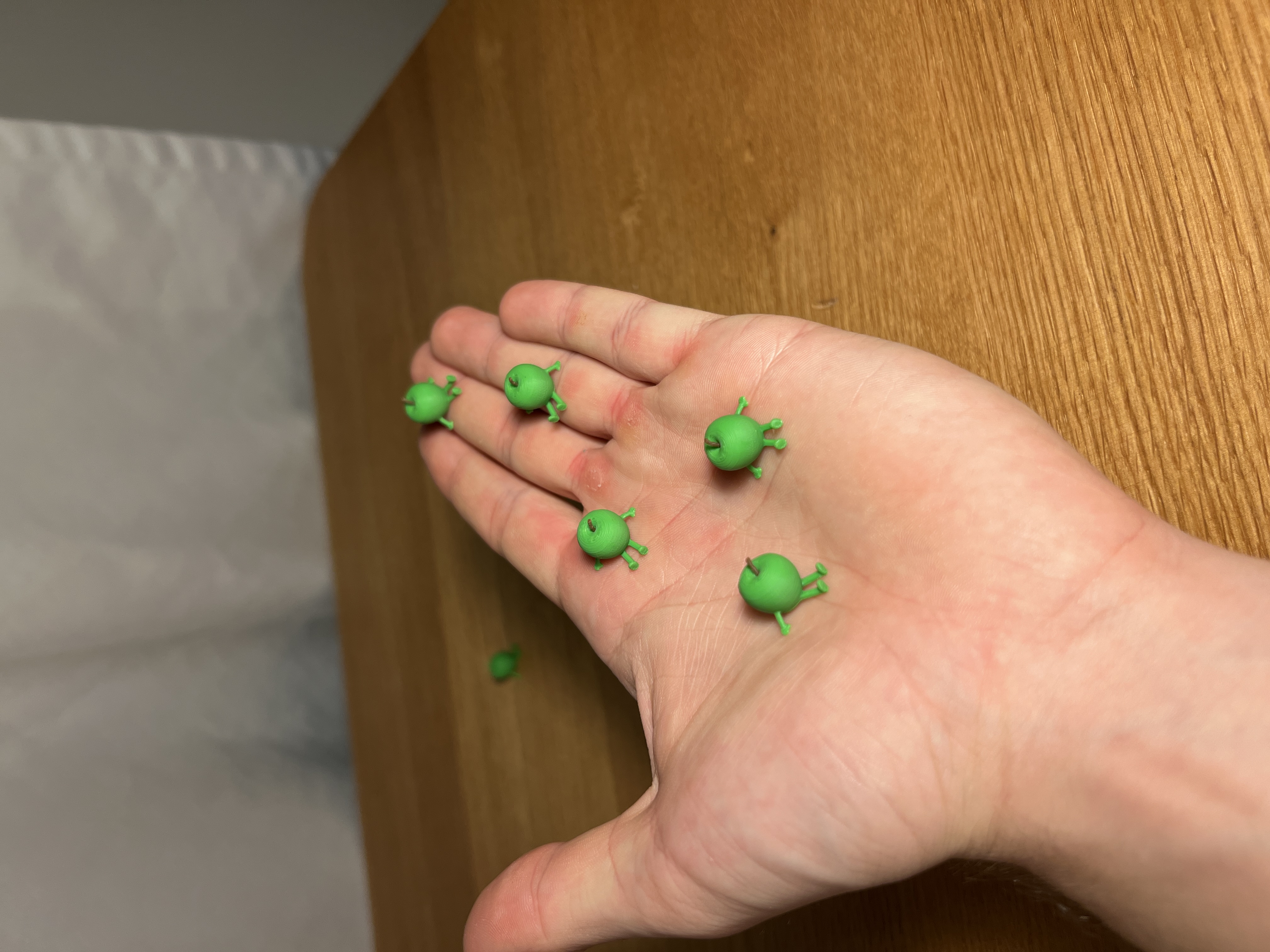 Miniatura 2 do modelo 3D Mini Apple Buddy