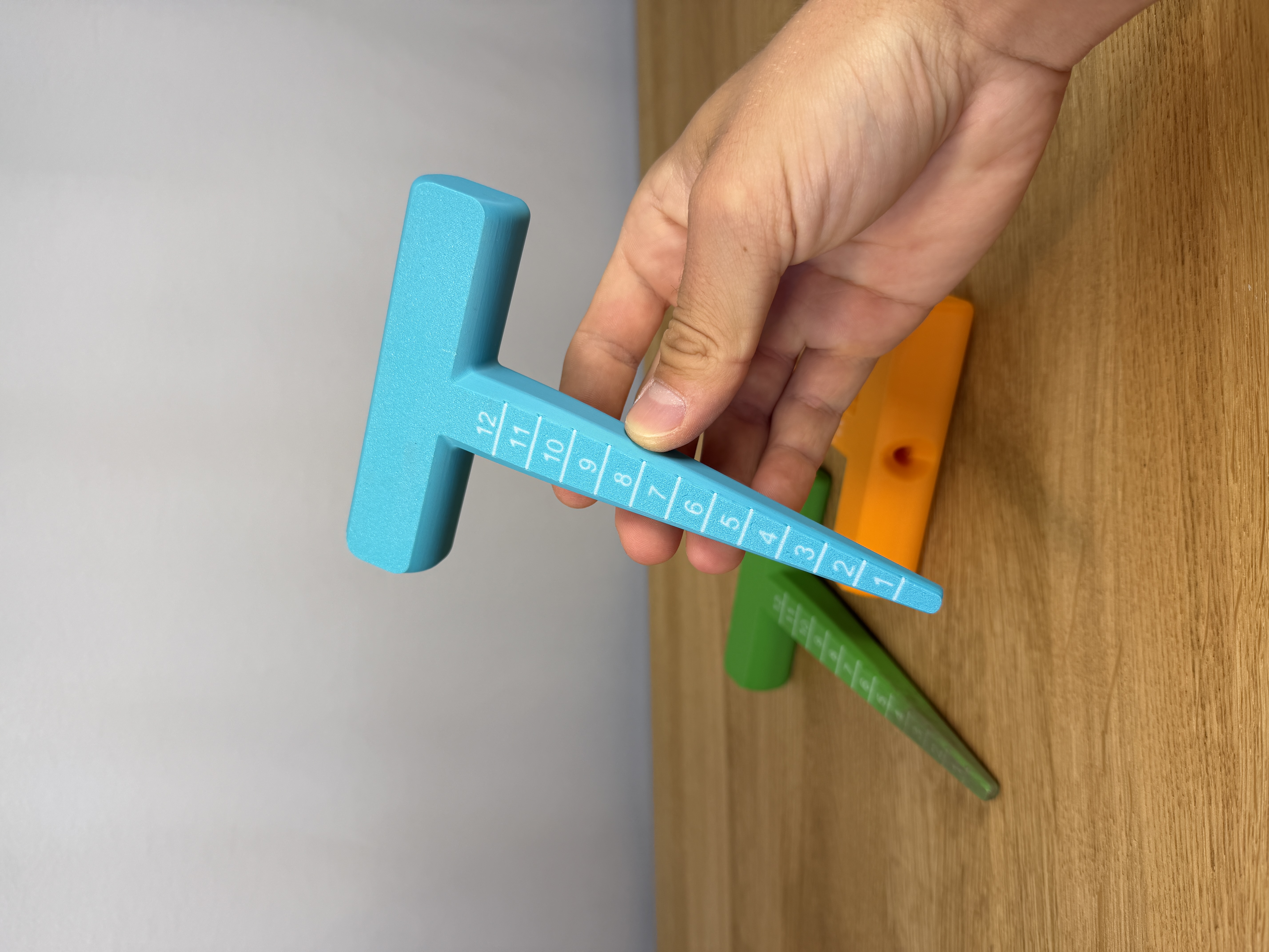 Miniatura 4 do modelo 3D Seed Planter Tool