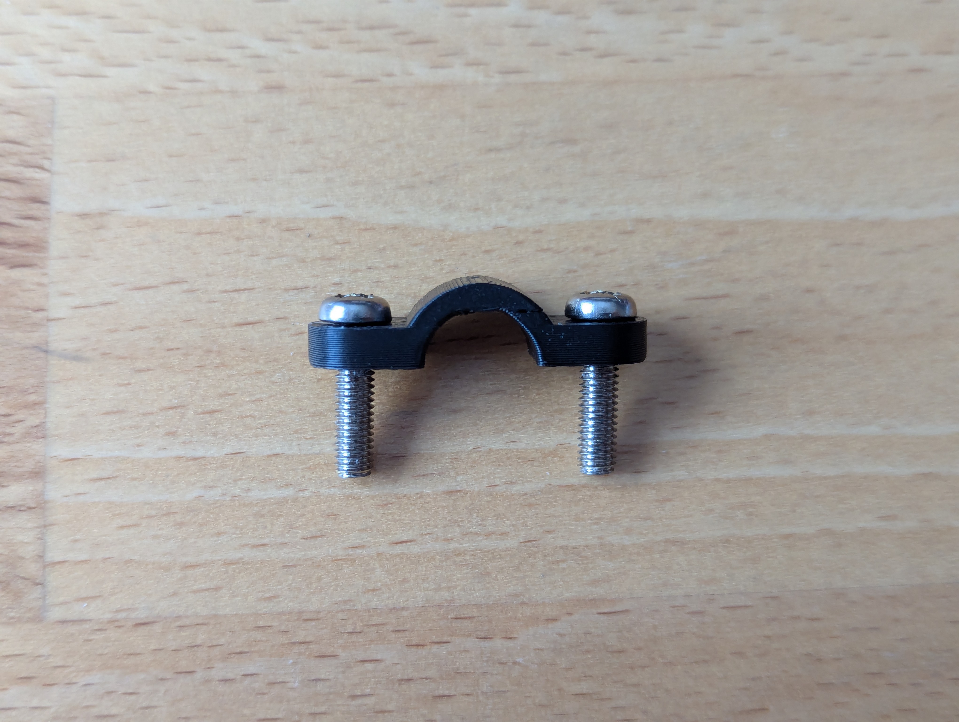 Replacement cable clamp for Hi-Mound HK-706, HK-707 and HK-708