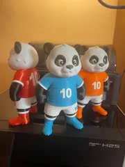 Panda Footballer: The Cute Striker – CARTOON EDITION (noAMS) - 21 cm