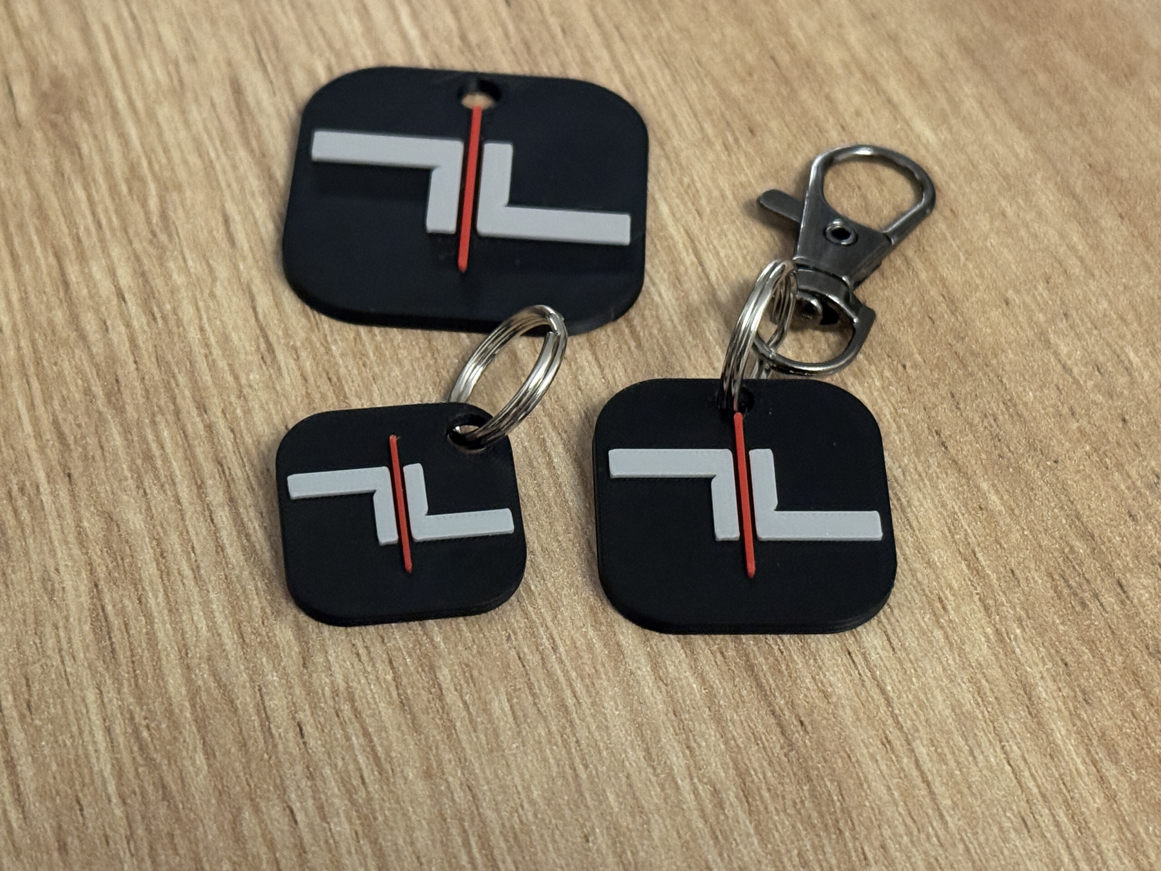VRC.tl VRC Timeline Logo Keychain