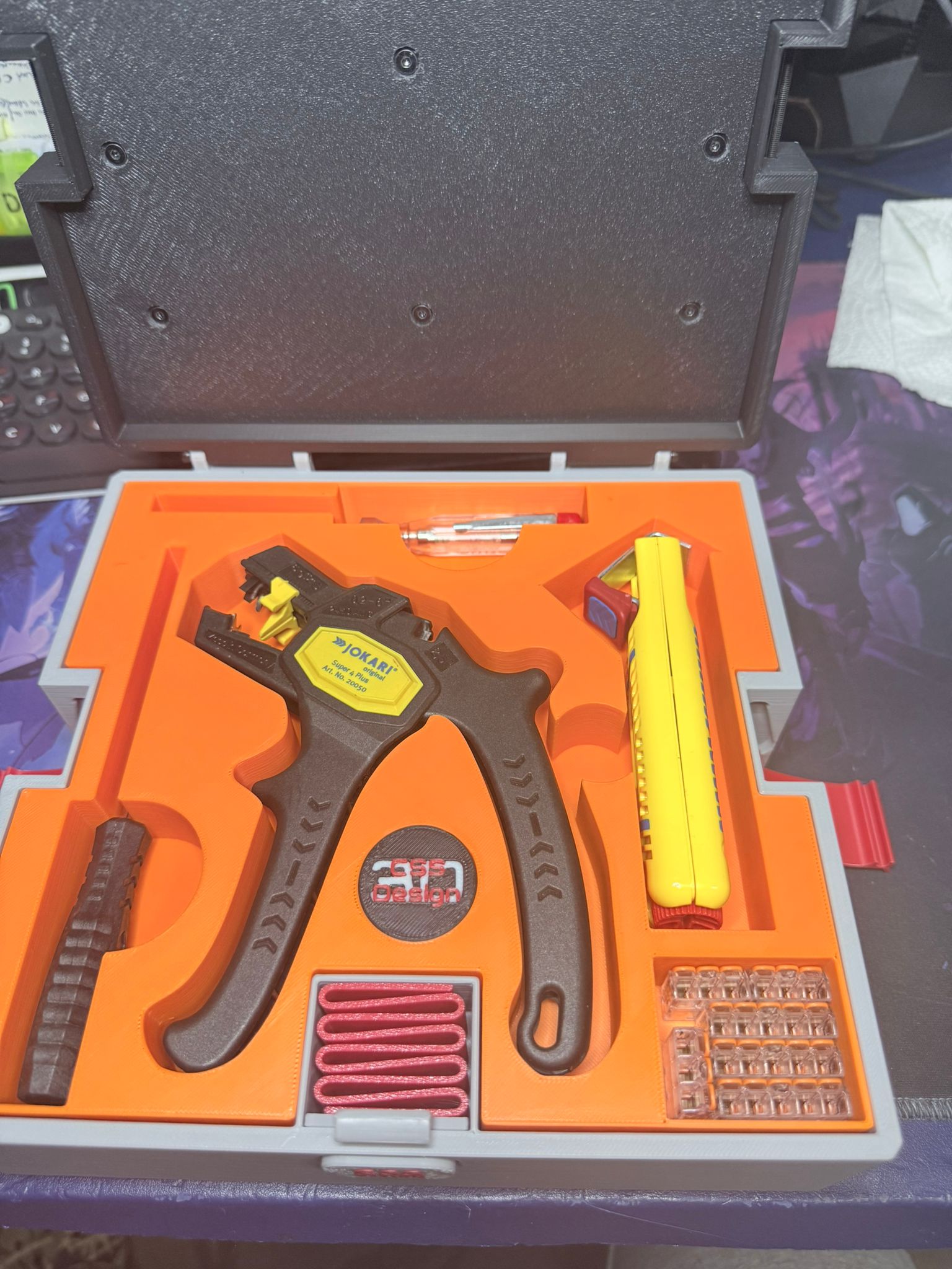 Miniatura 2 do modelo 3D Stackable Toolbox
