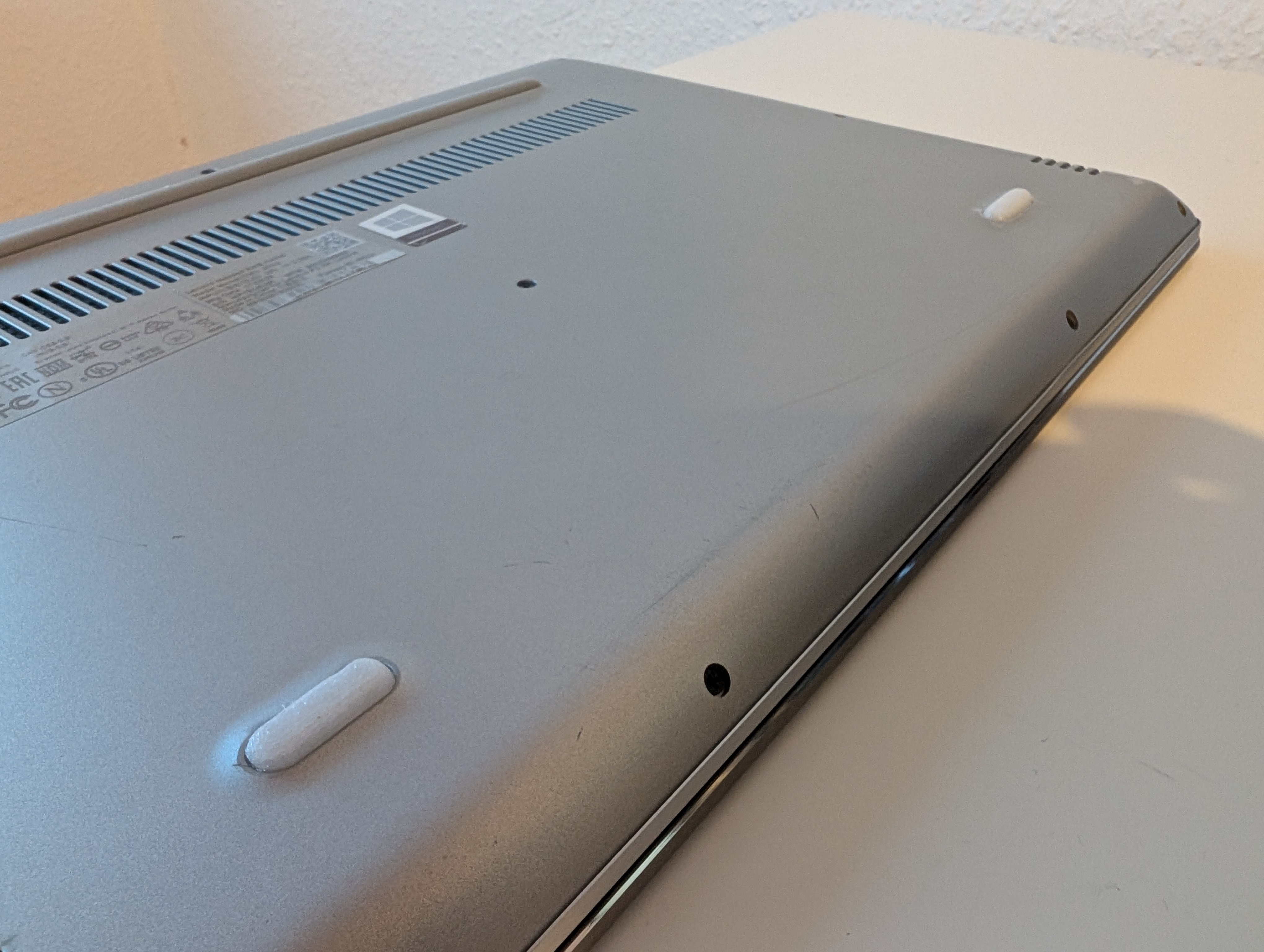 Feet for Lenovo ideapad 520S