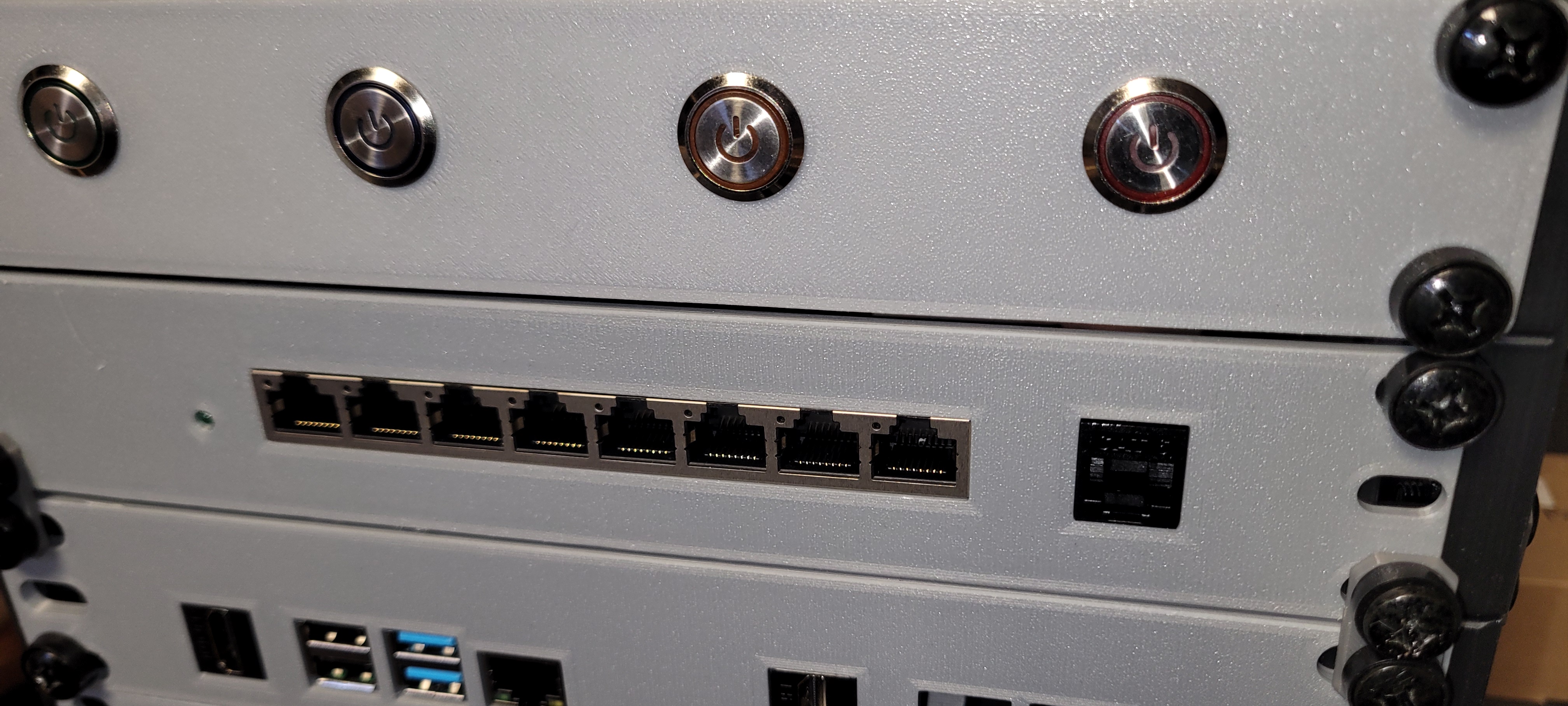 tp-link TL-SG108 10-inch rack mount