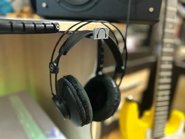 Ergonomic Under-Desk Retractable Headphone Hook