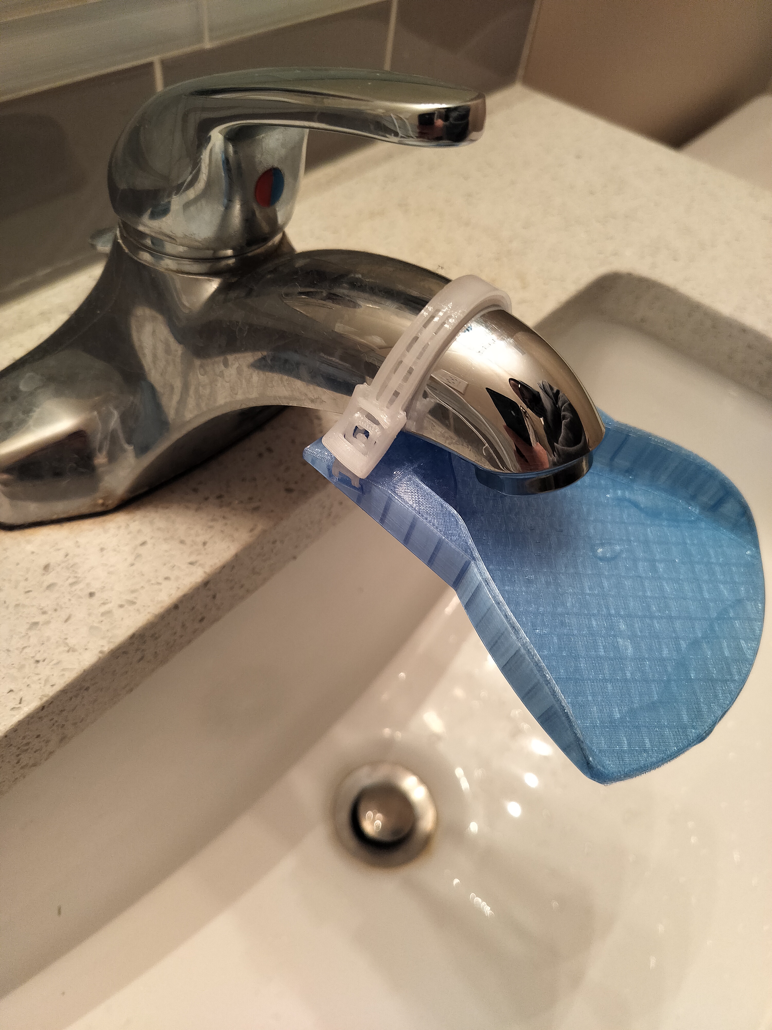 Faucet Waterfall Extension Zip-tie Friendly — miniatura 3