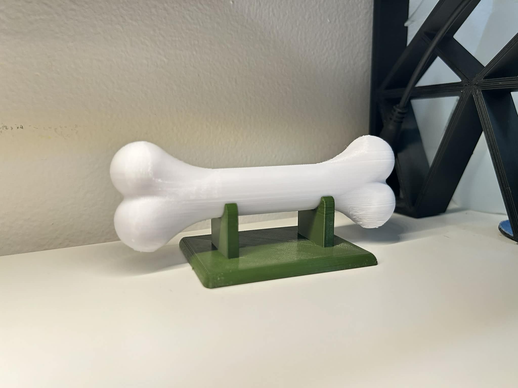 Bluey Heeler Family Room Bone Decoration with Stand