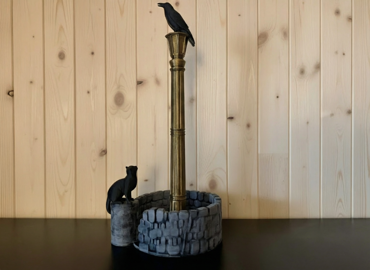 Paper Towel Holder: Cat, Raven & Lamp Post