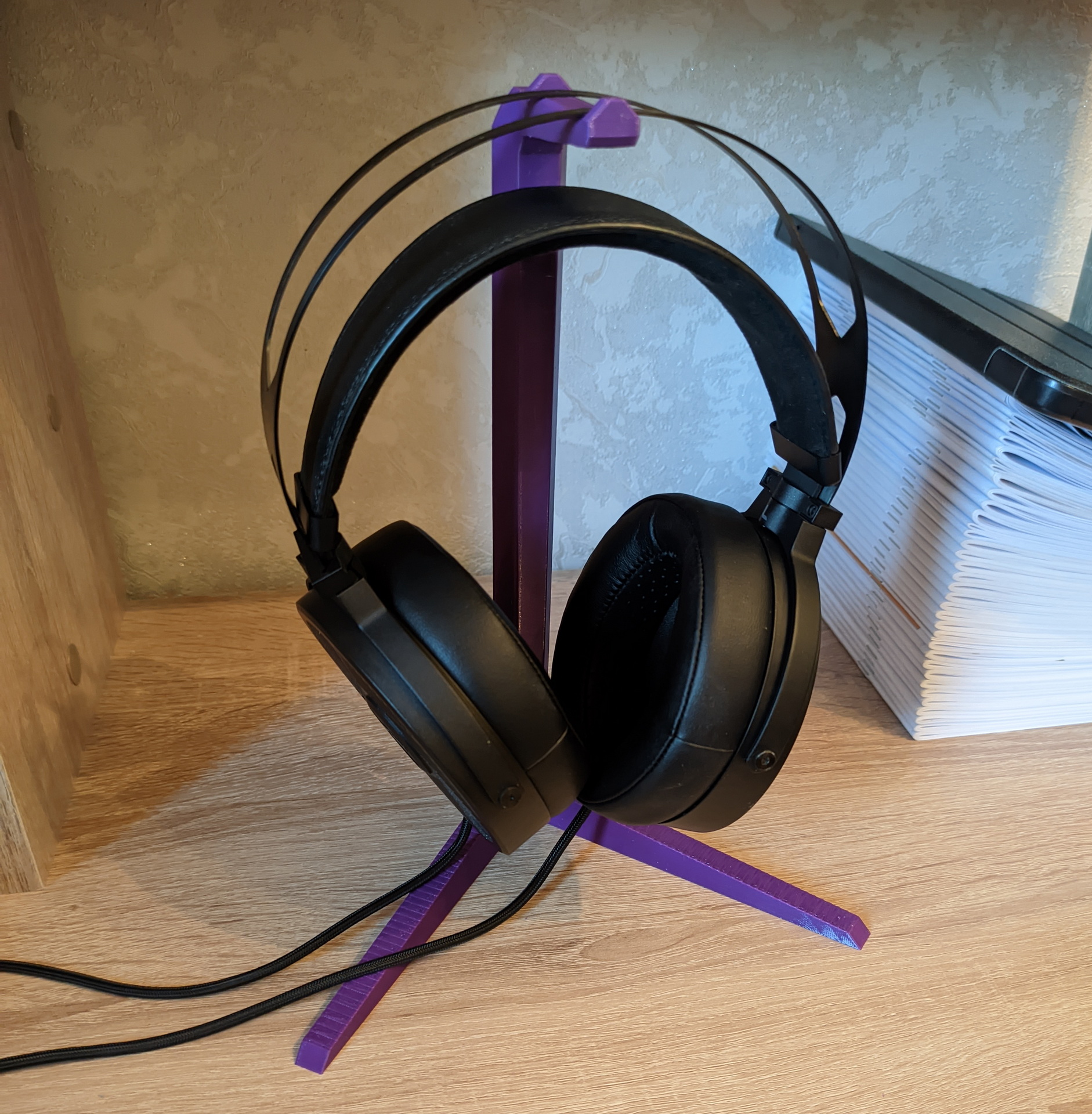 Headphone stand 258 mm for FiiO FT5