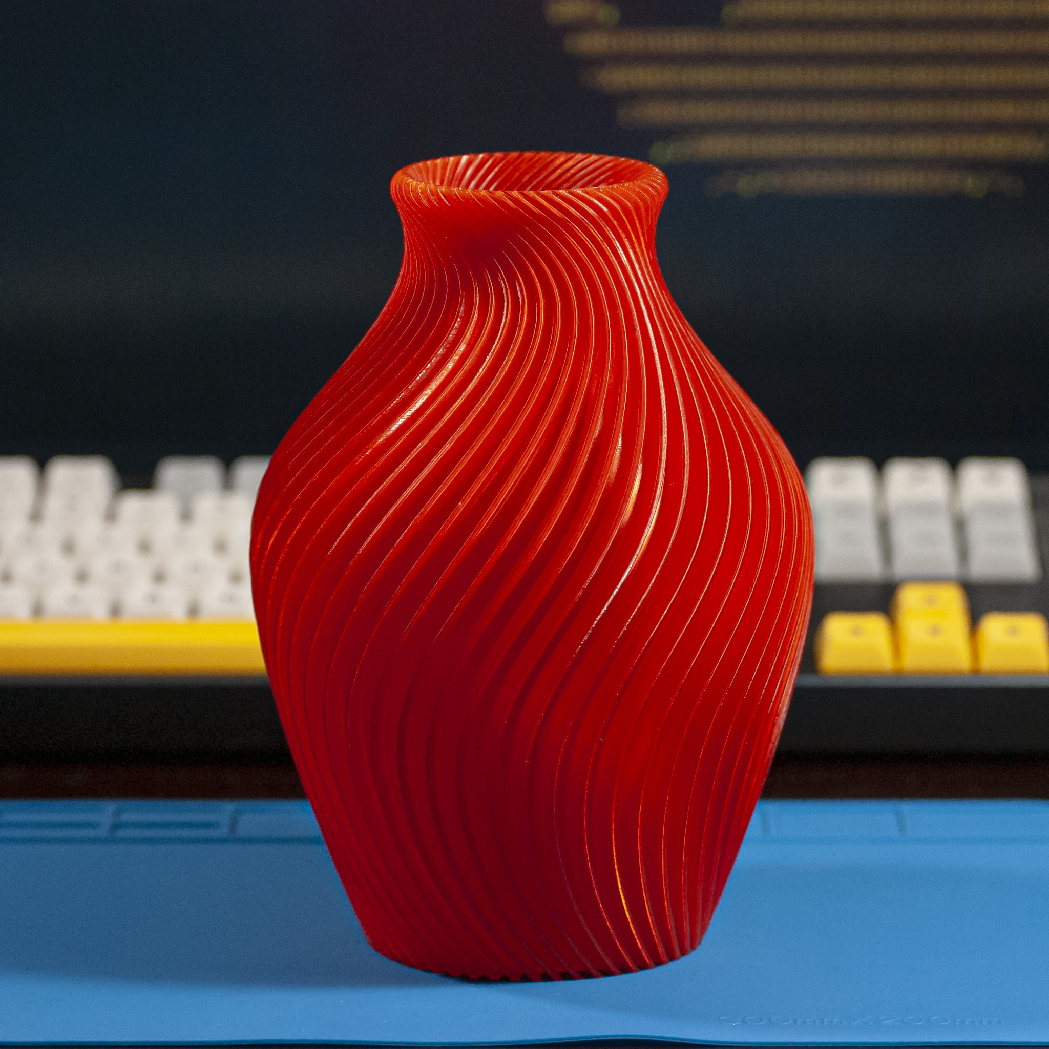 Wavy vase #2 (.step included)