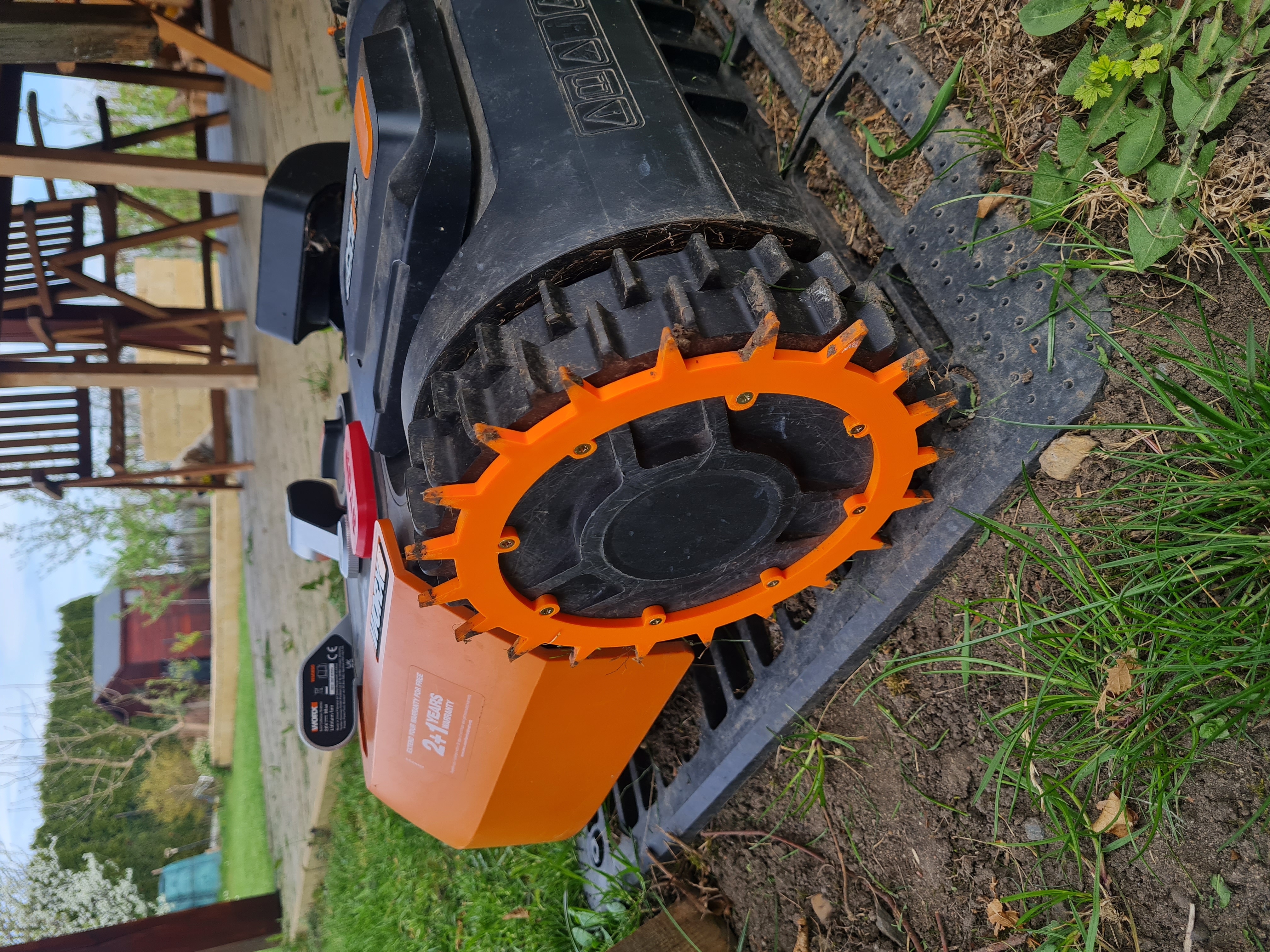 Worx Landroid wheel spikes for better grip