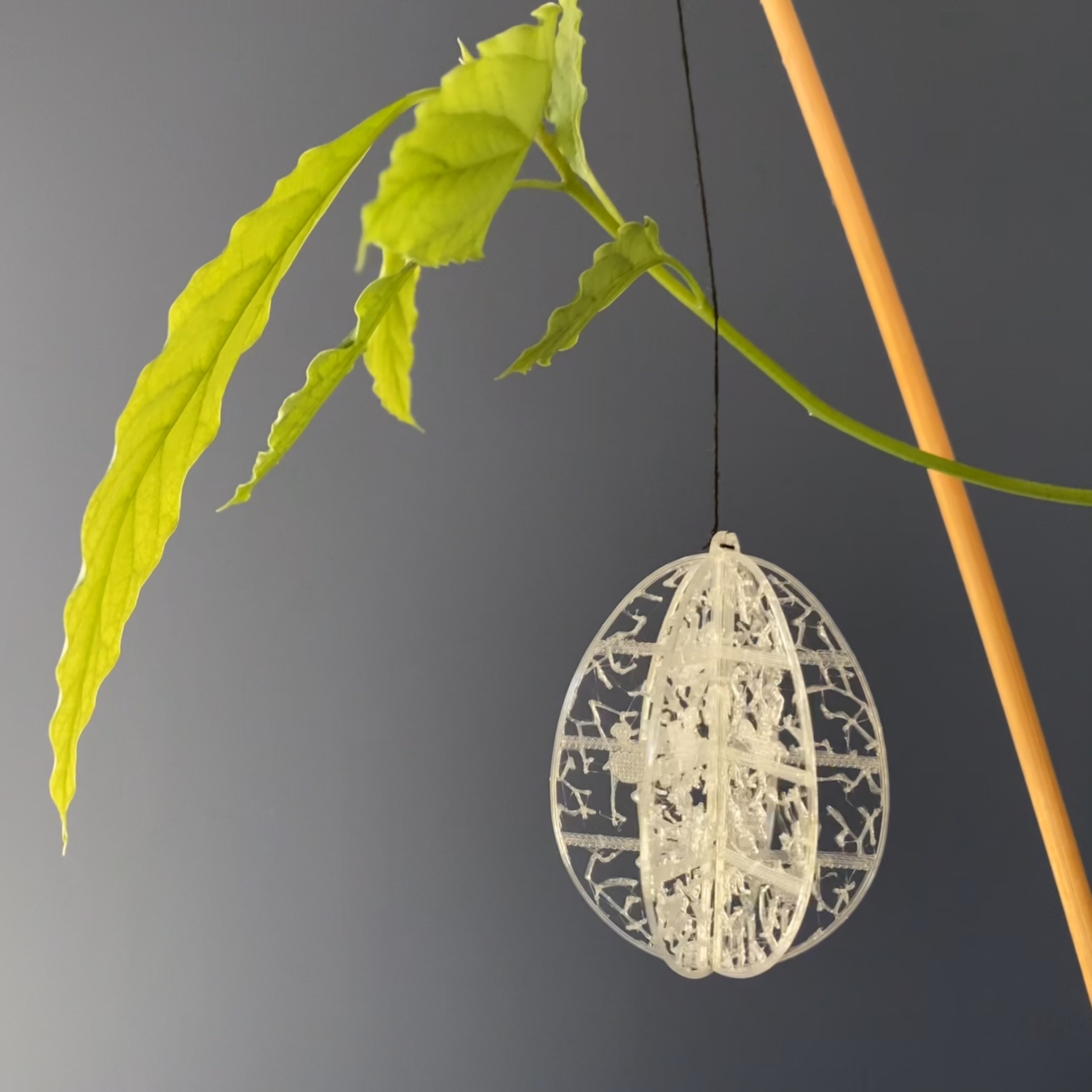 Easter egg ornament - Version 02