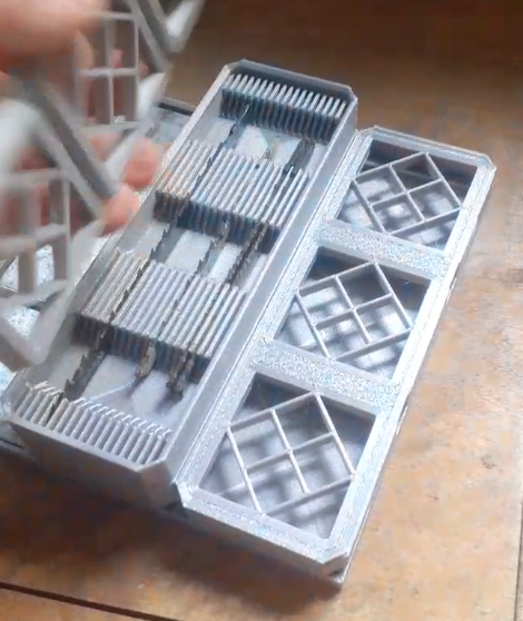FreeGrid 1x3 Box For Jigsaw Blades