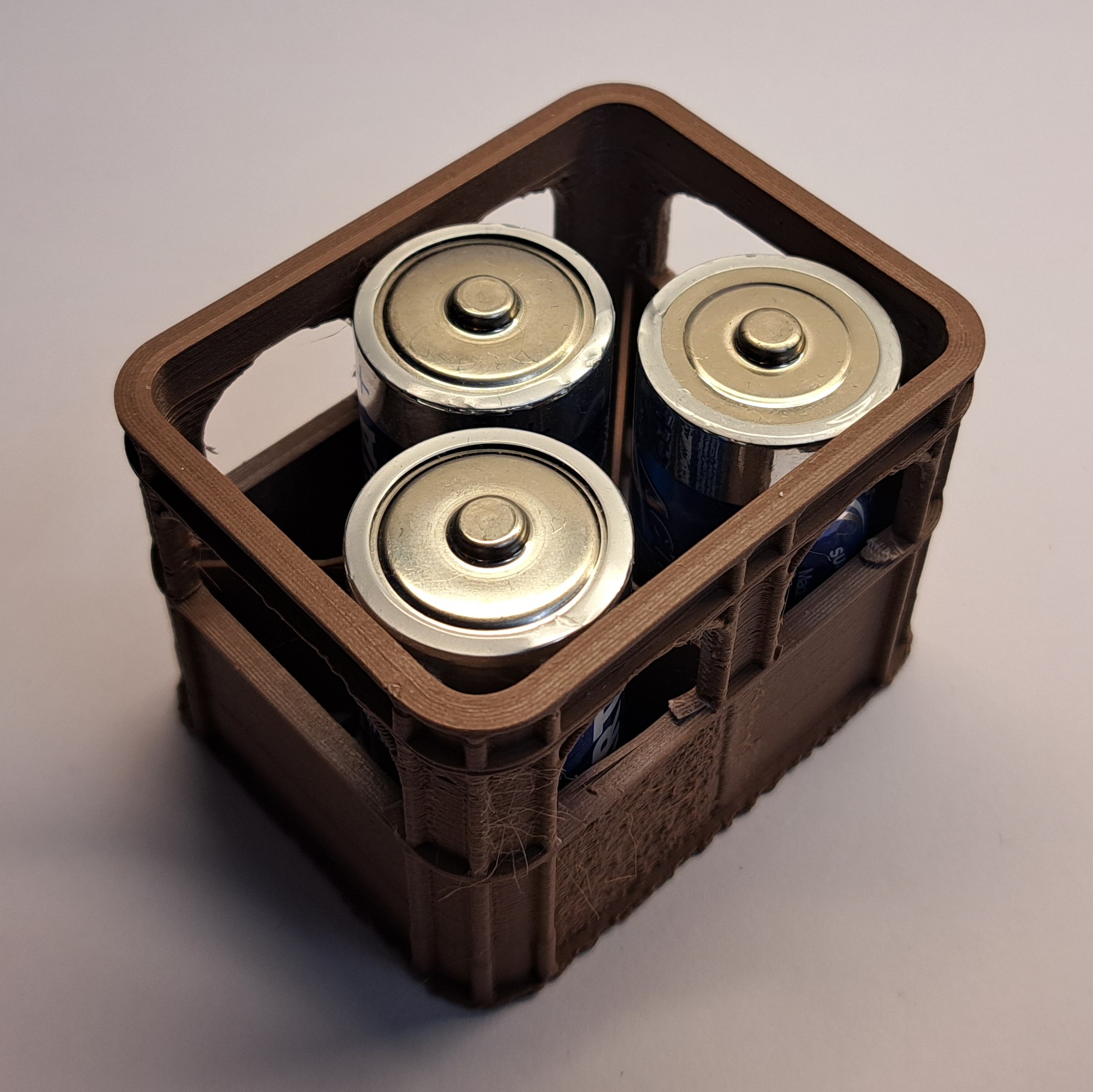 Beer crate battery holder Baby batteries (Creo, STEP)