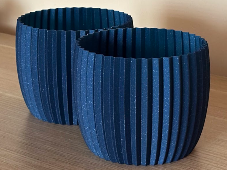 Plant pots - 115mm and 95mm