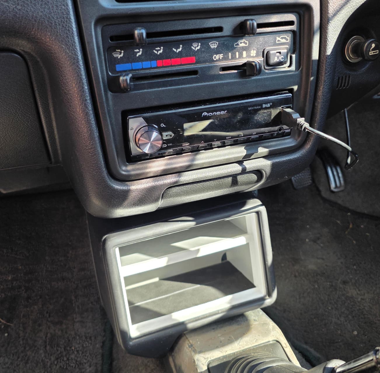 Suzuki Alto Works 4th Gen DIN Storage Cubby/Shelf (HA11S/HB11S/HA21S/HB21S)