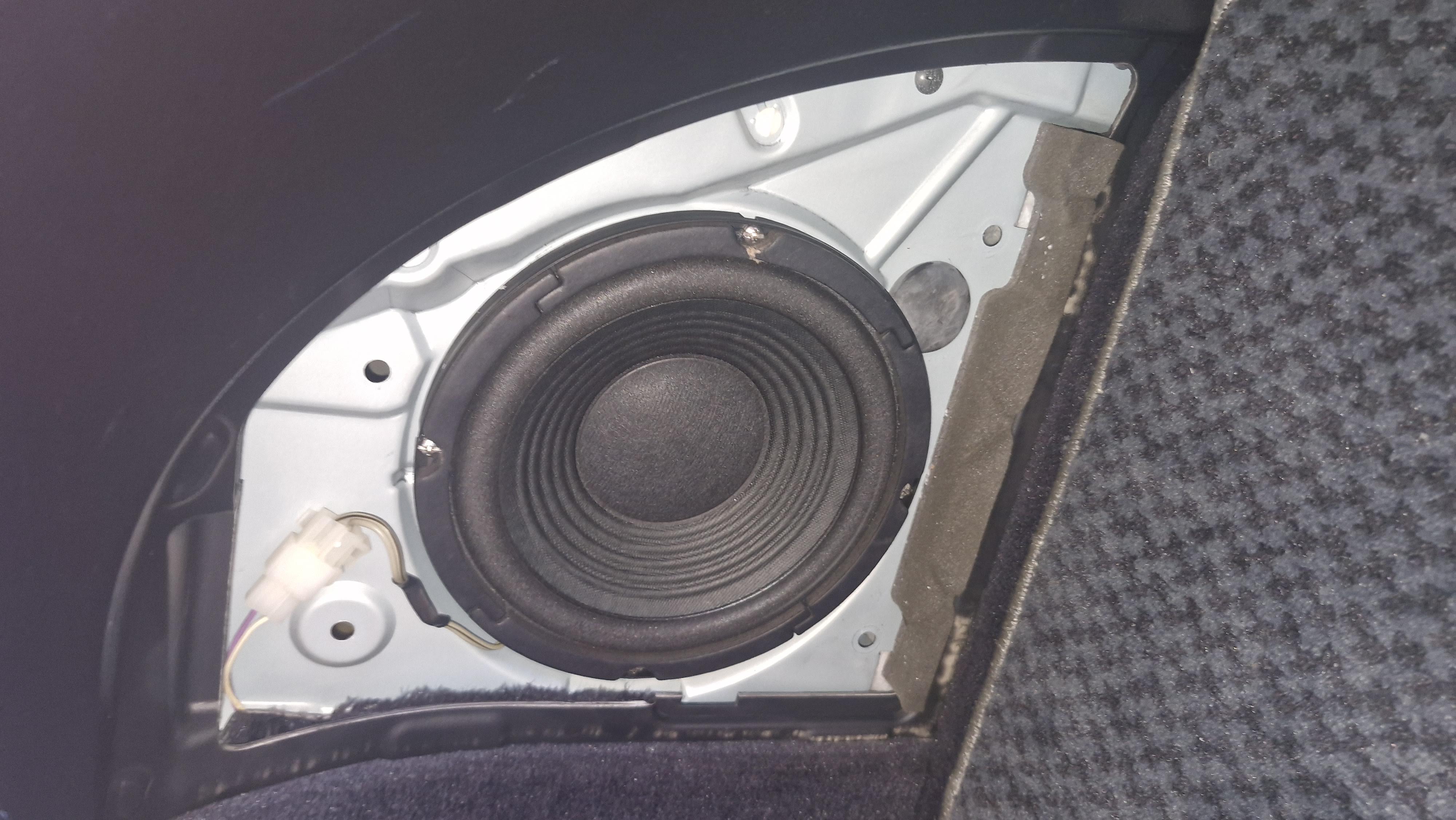 Subaru Liberty/Legacy BP5 Wagon Subwoofer Spacer