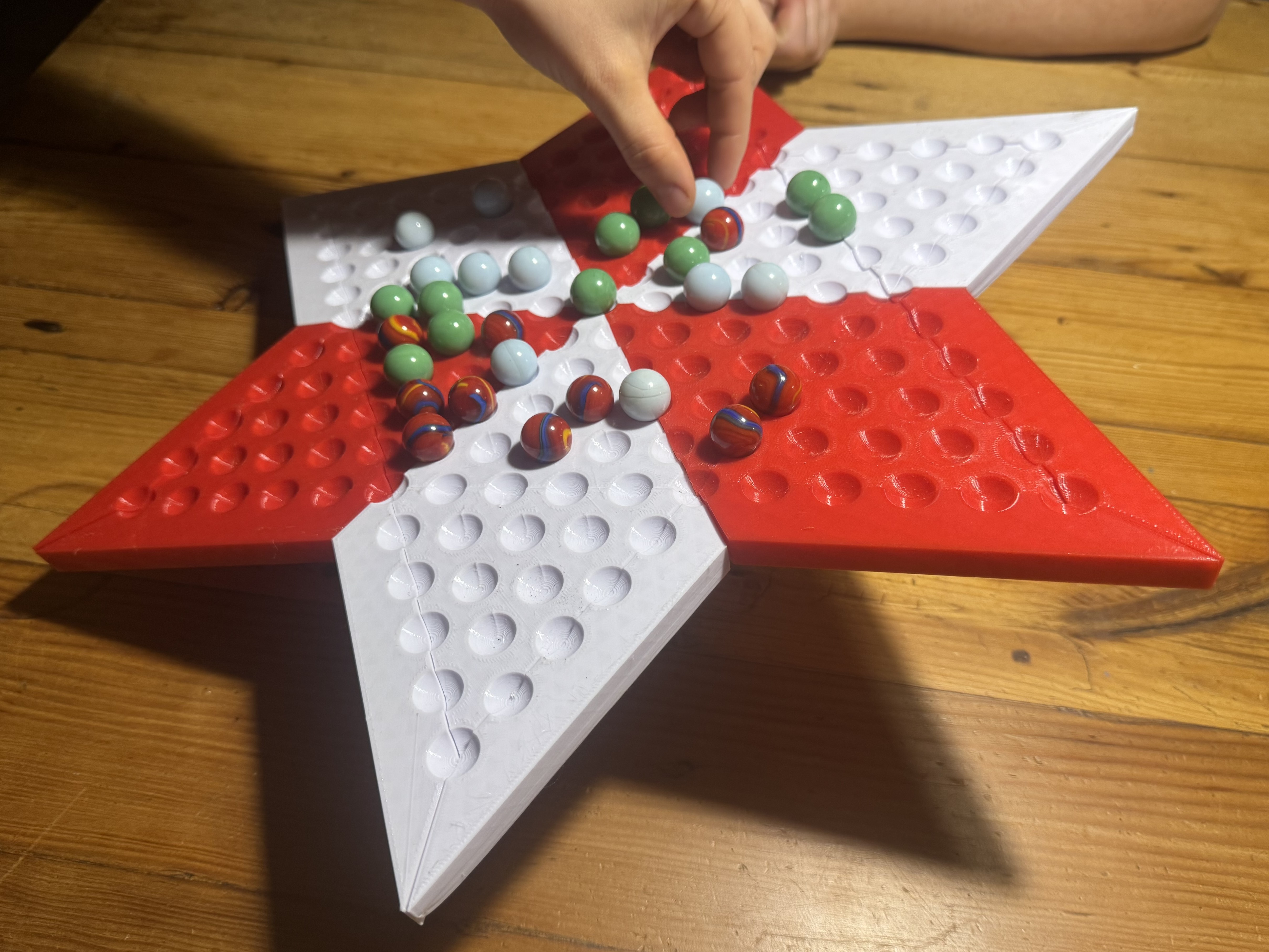 Tippy Checkers