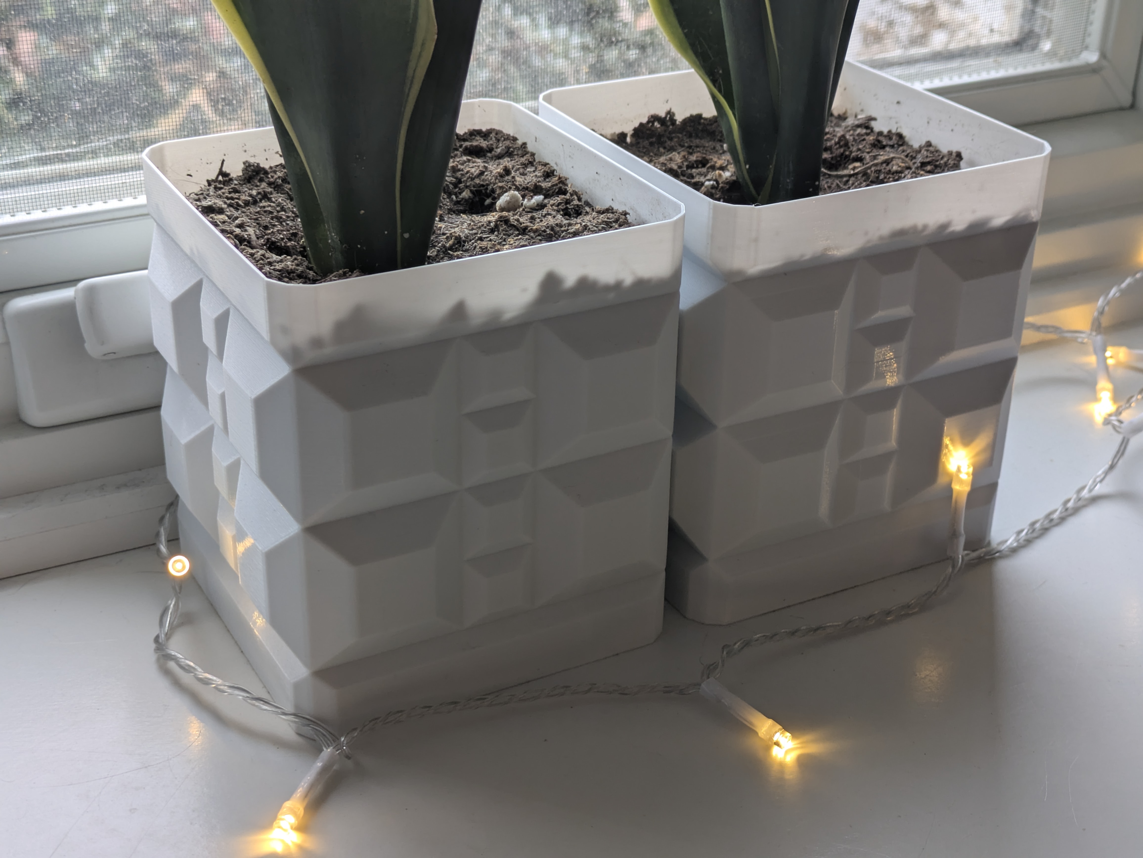 Polygonal Spiral Vase Planter Container