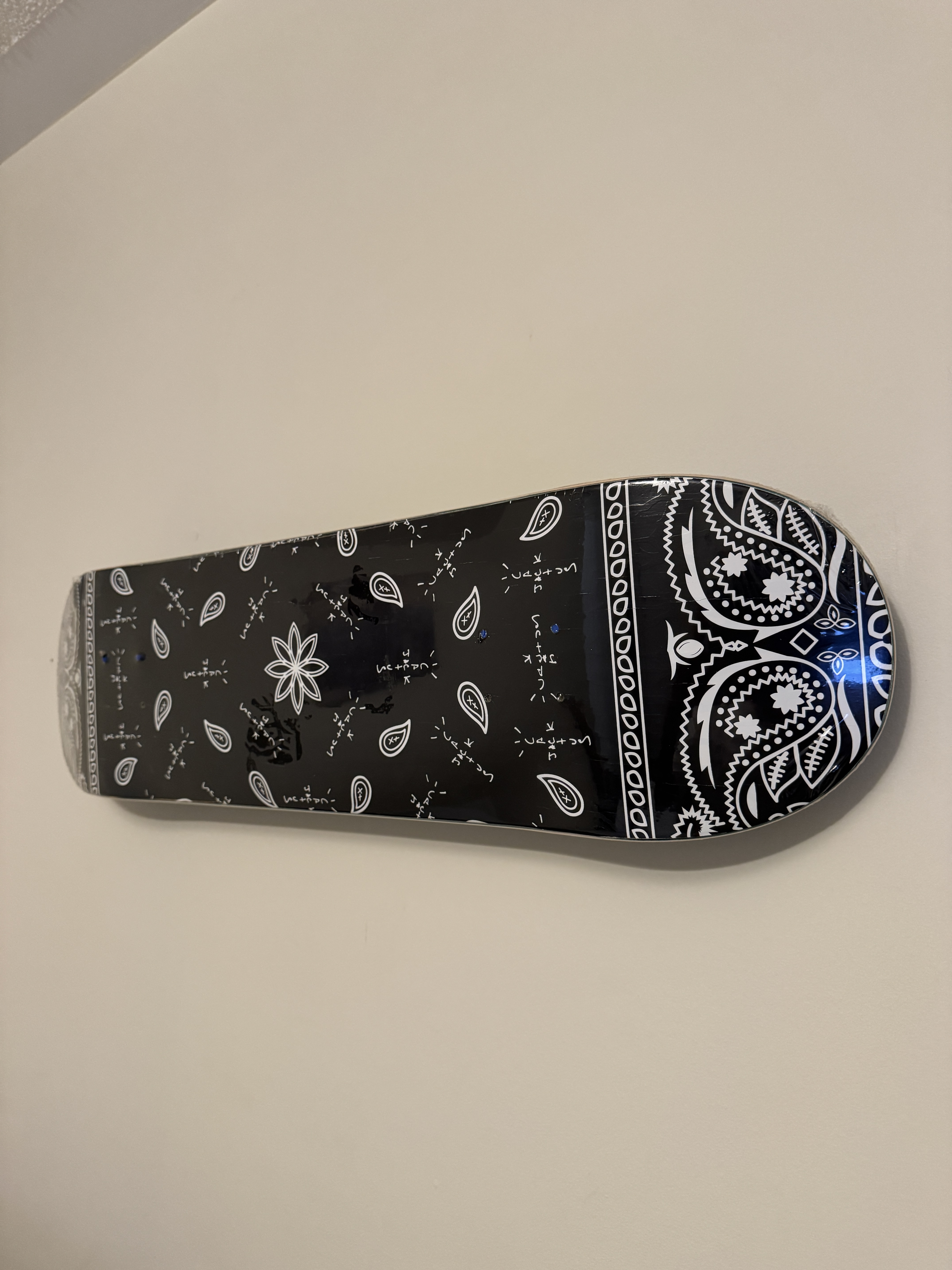BOLTBRIDGE Hardware Mount (skateboard wall mount)