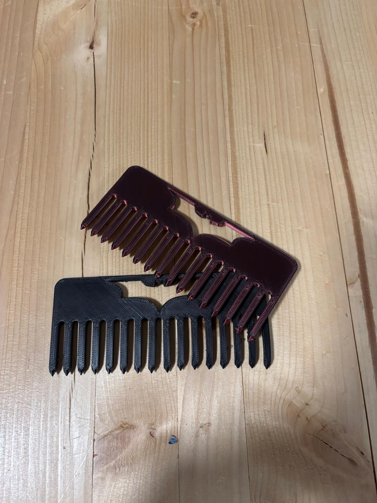 Miniatura 3 do modelo 3D Bat-comb