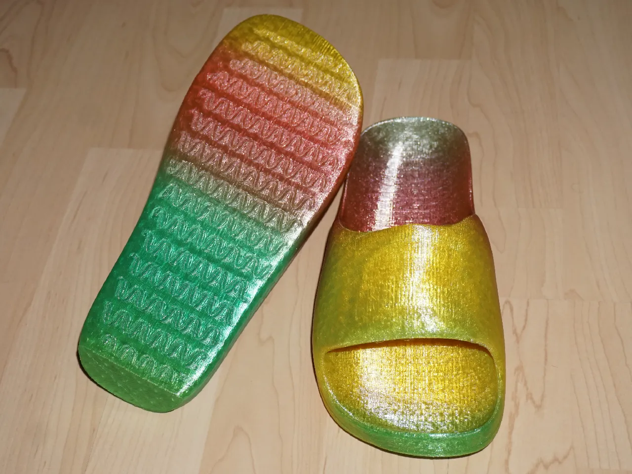 Slide Shoes - Fully 3d-printed - Wavy sole pattern by How To  display picture 3