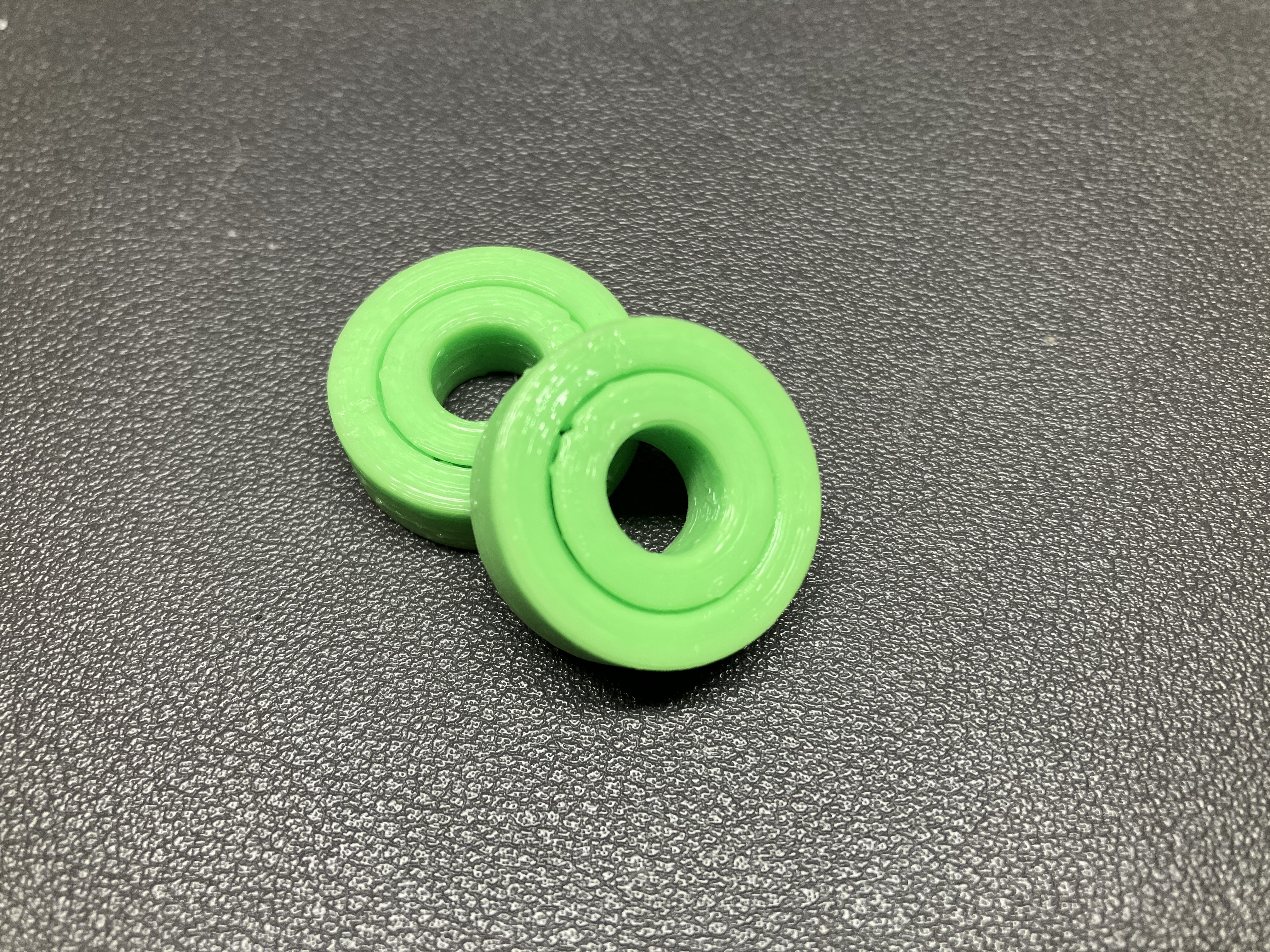 Printable 608 bearings with lubrication channel