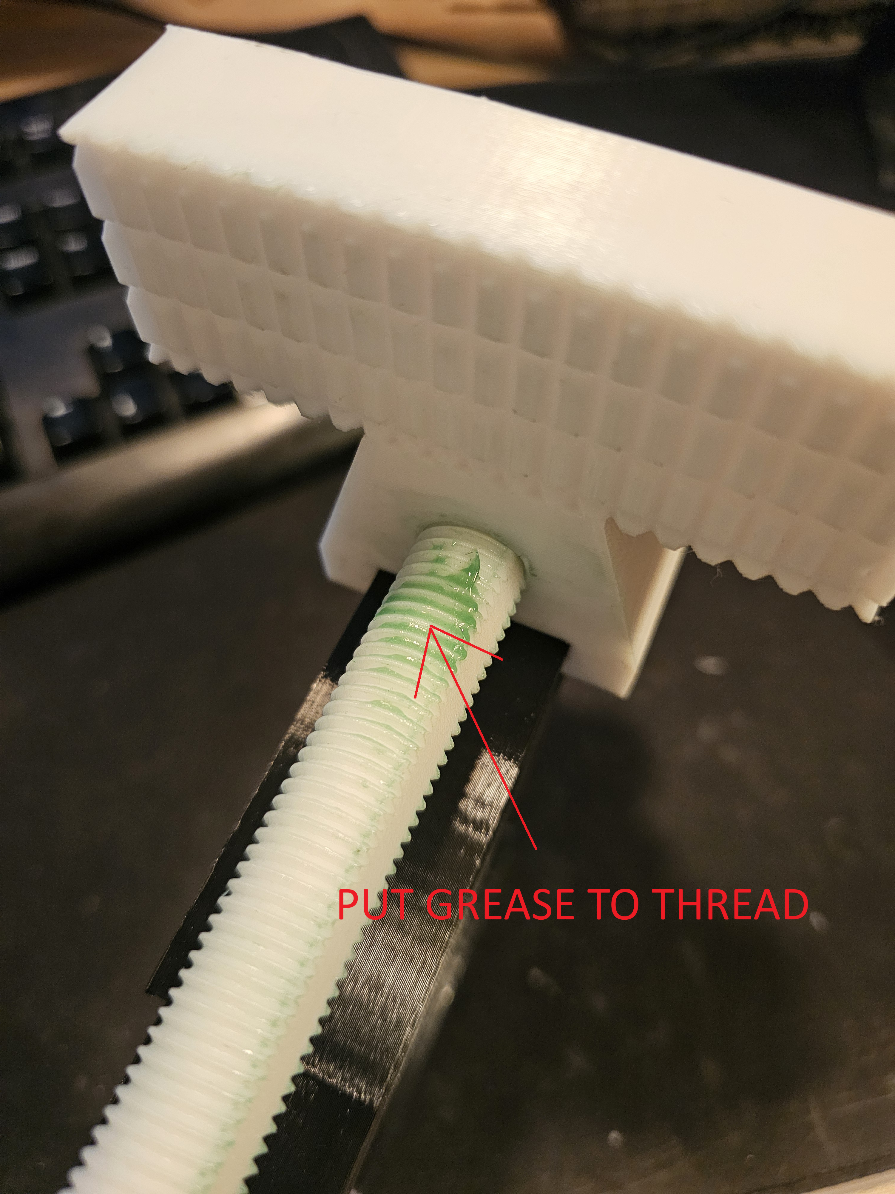 Miniatura 6 do modelo 3D Table vise