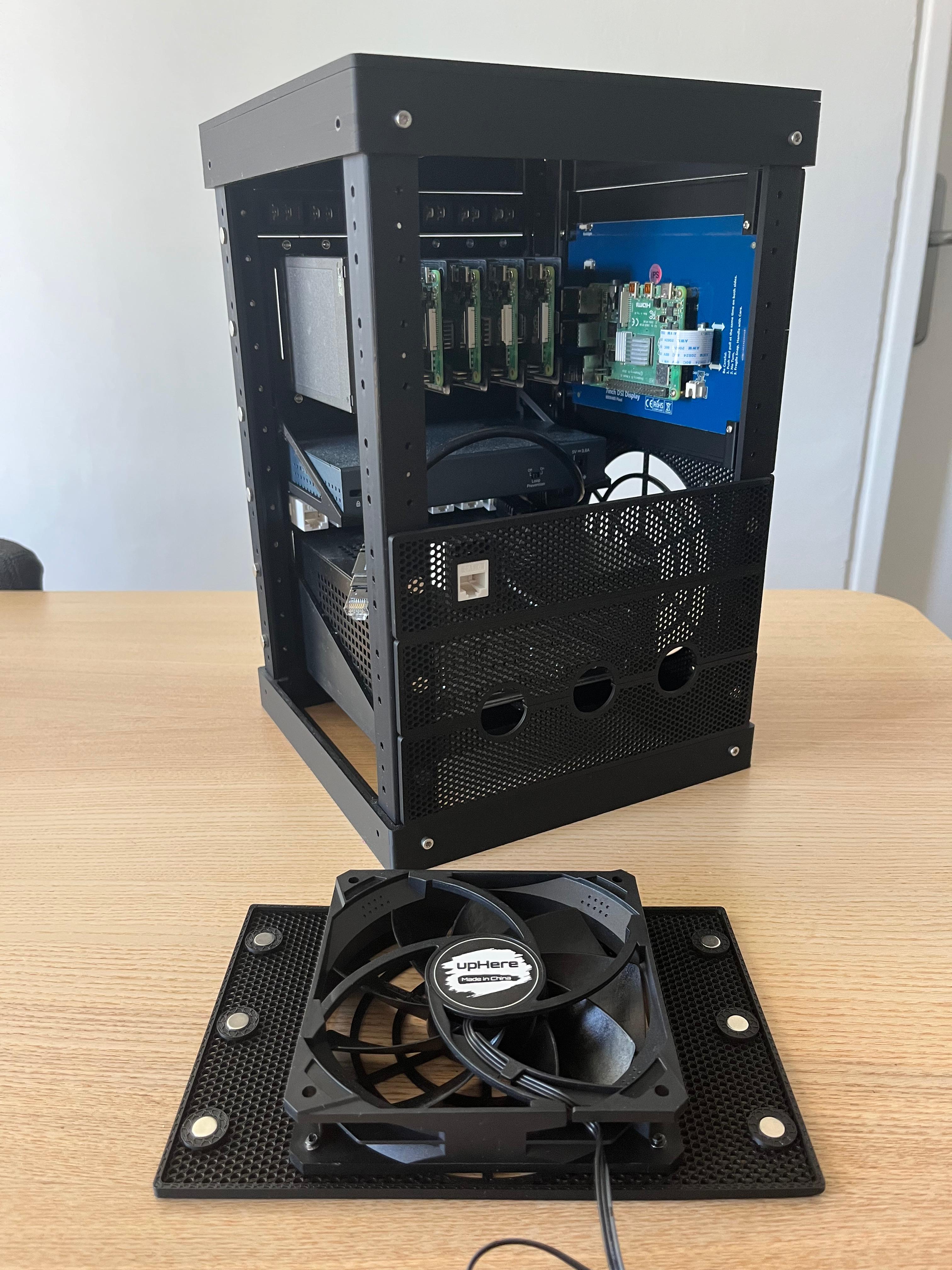 Miniatura 10 do modelo 3D Microlab 2 - Mini Modular Home Server Rack