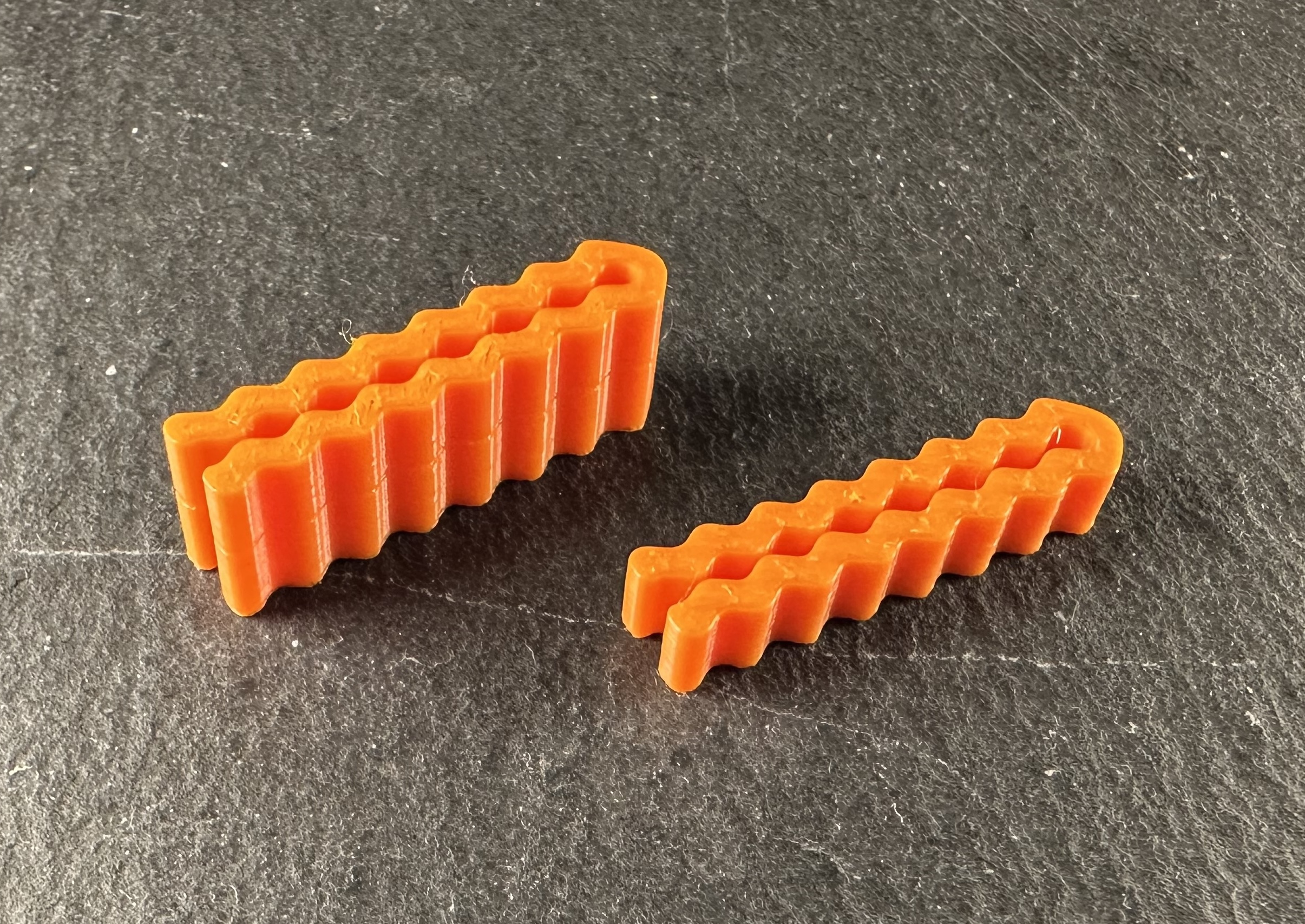 Wavy Bag Clip – Simple & Strong