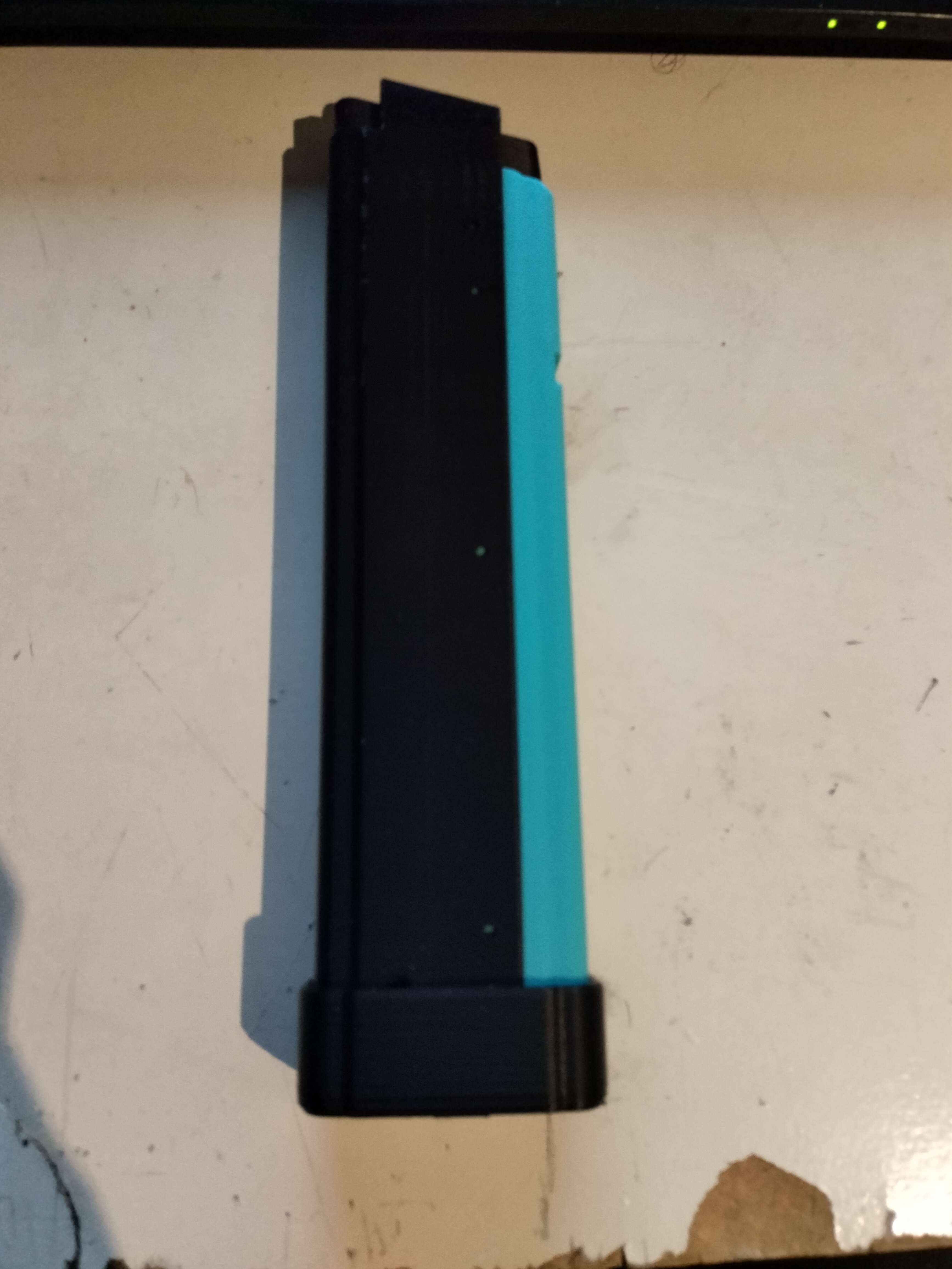 Compoundmag and better fit brassless breech for SMILEY bolt action nerf 3D model thumbnail