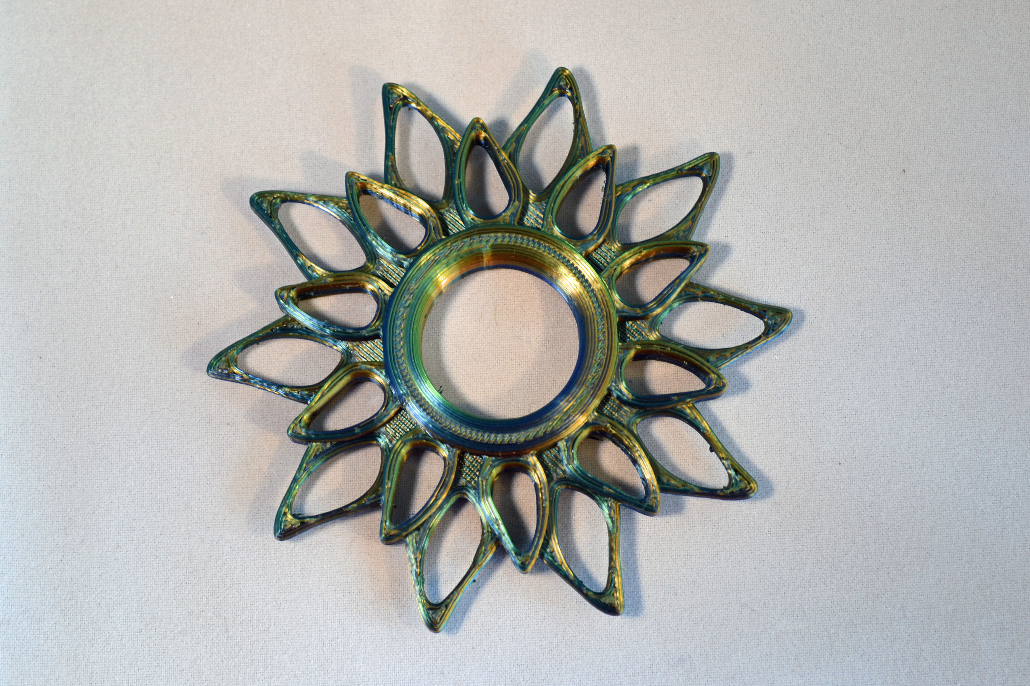 Sunburst/flower fidget — miniatura 3