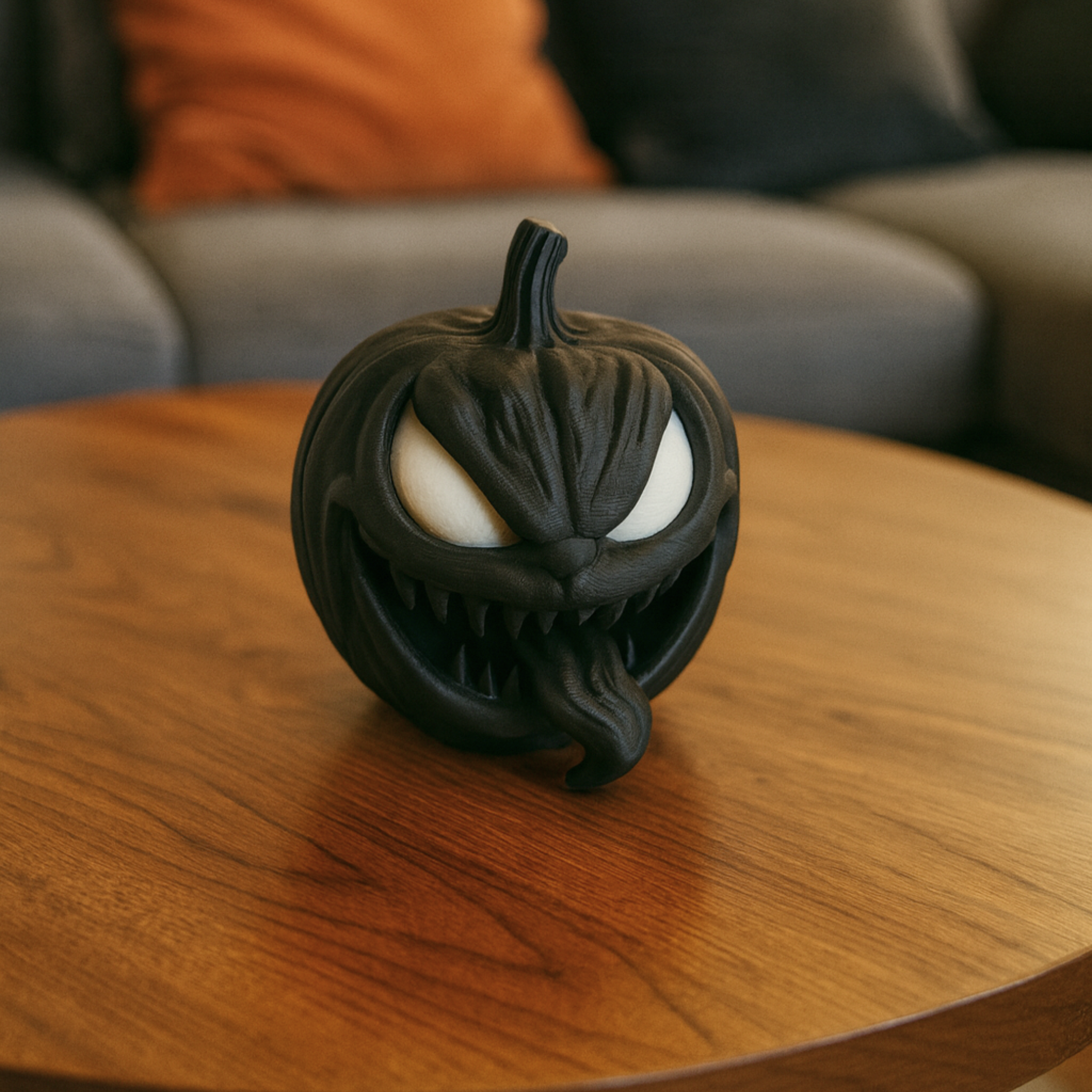 VENOM HALLOWEEN PUMPKIN / HALLOWEEN DECOR