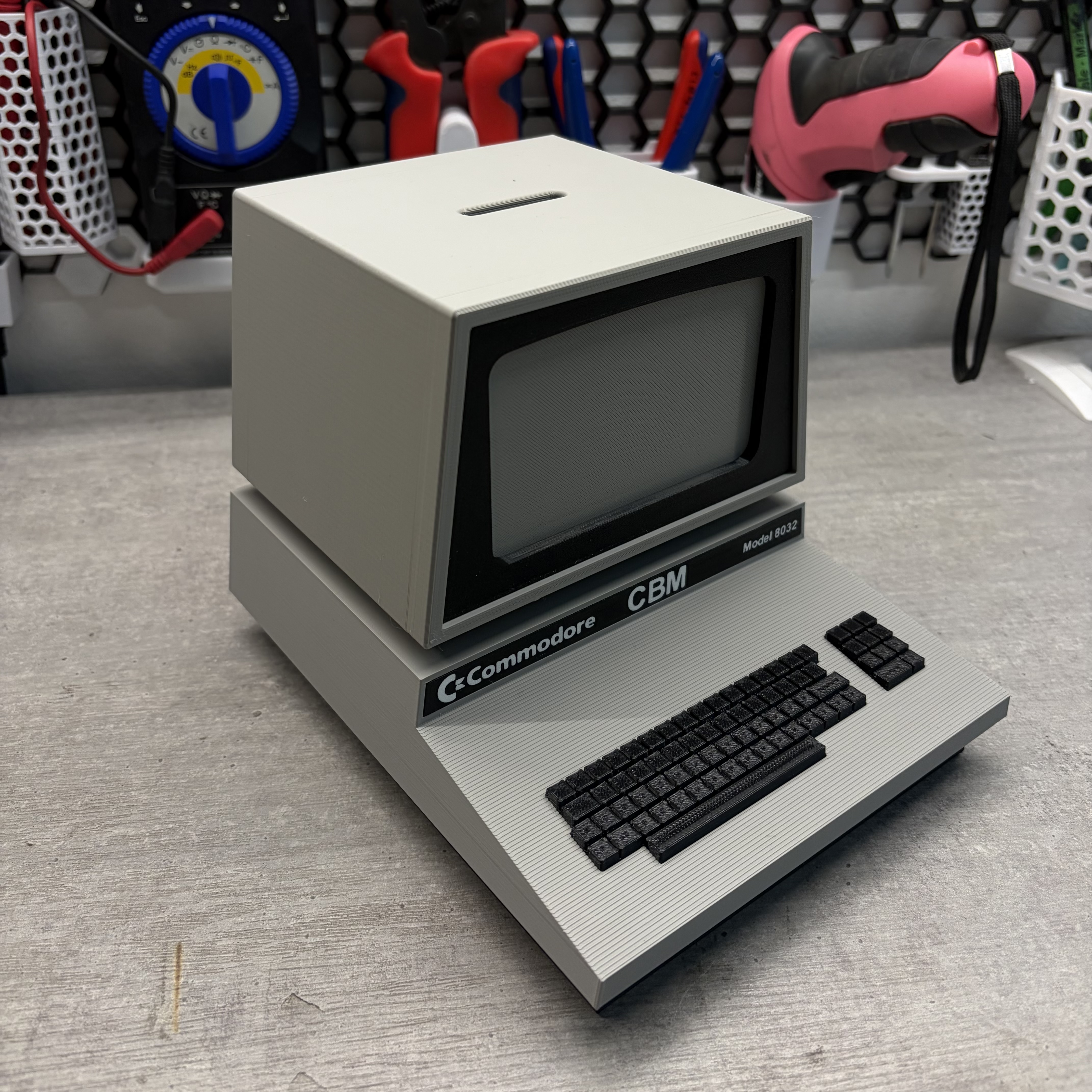Money Box - Commodore CBM