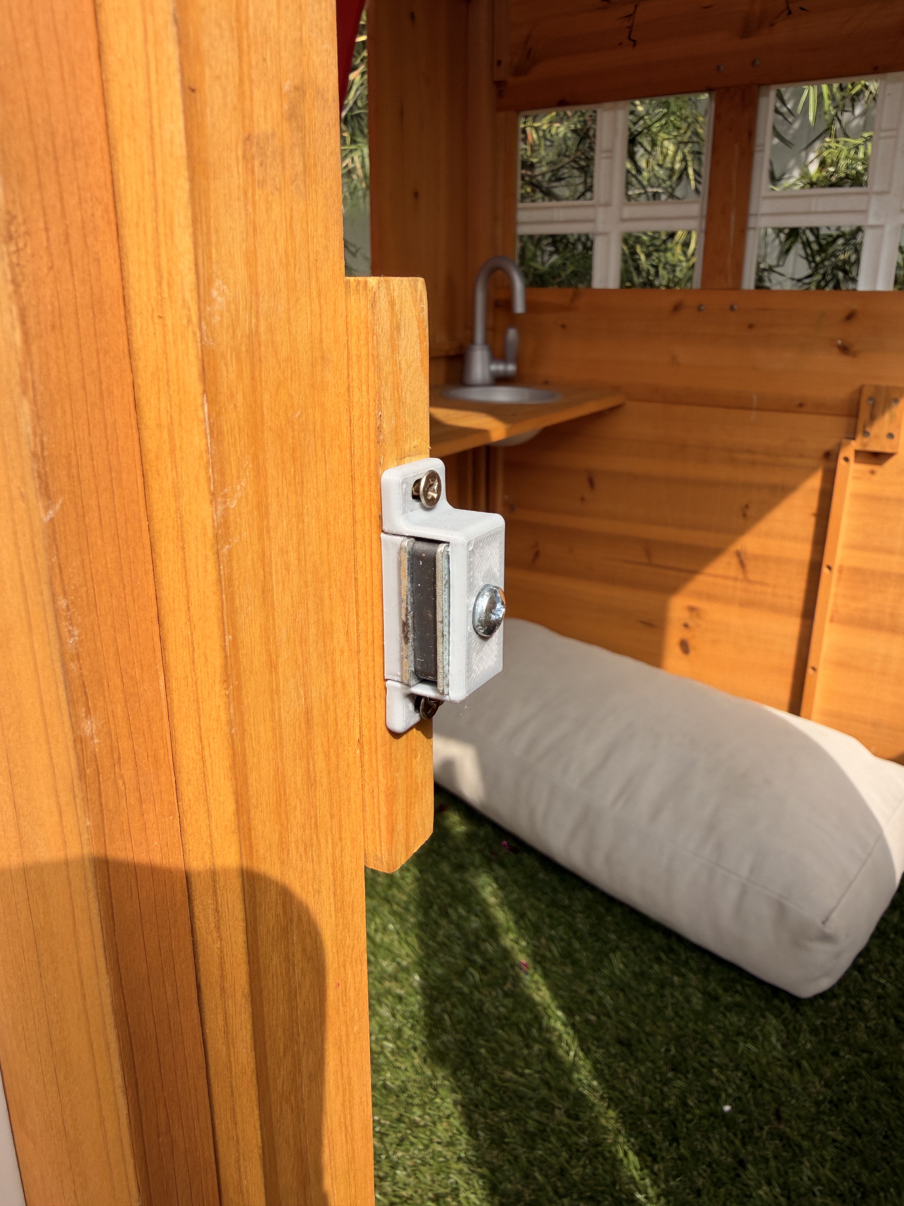 Magnetic Latch Door Catch Replacement