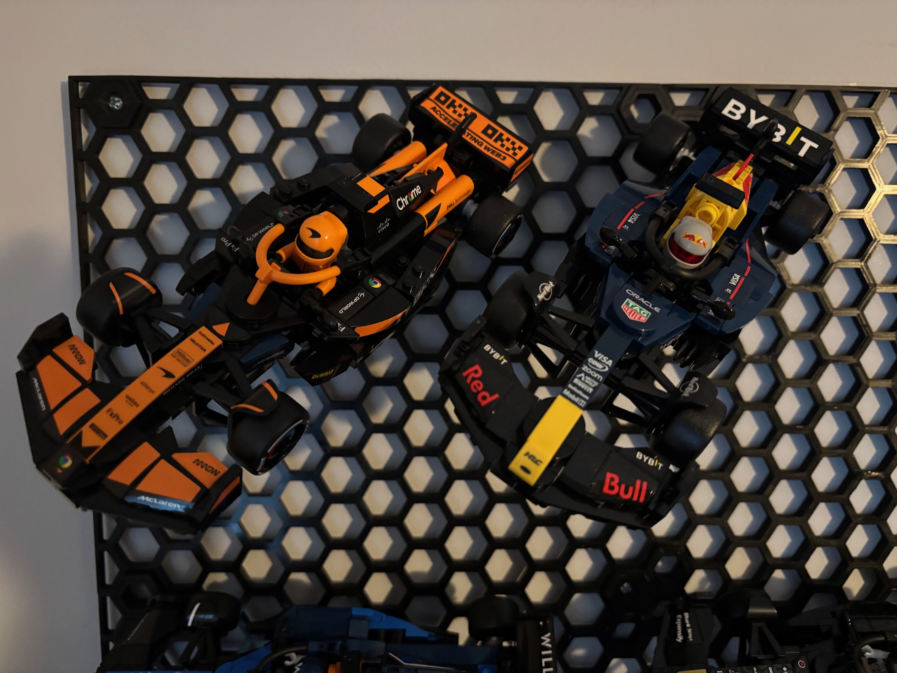 Lego F1 Speed Champion HSW Angular Bracket