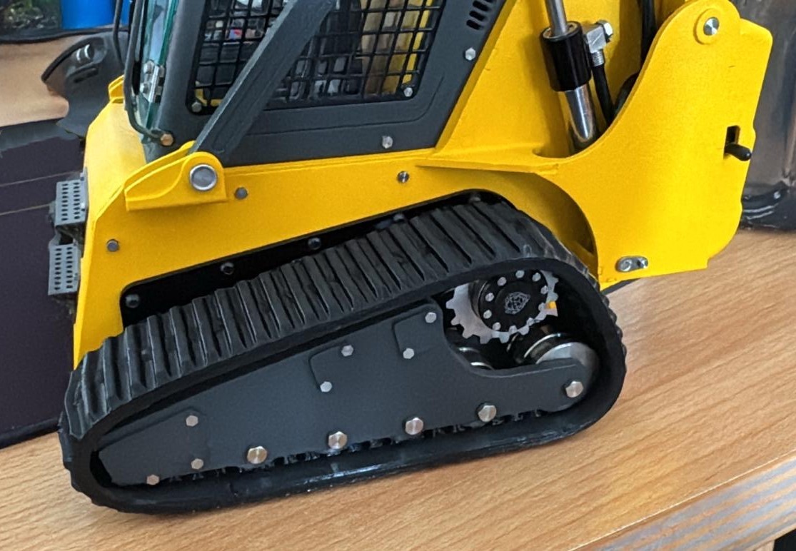 Track for LESU rc skid-steer