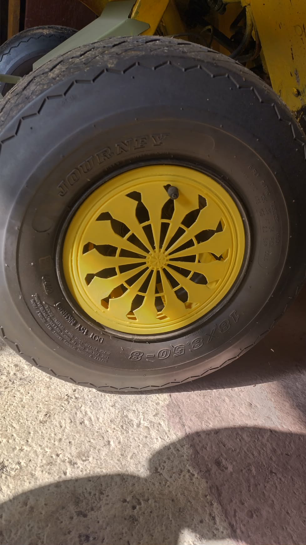 Kołpoaki magnetyczne 8"
