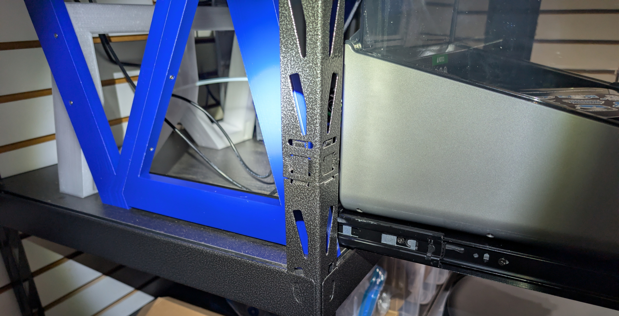 Dual CFS Stand w/ 45mm Bottom Drawer Slides