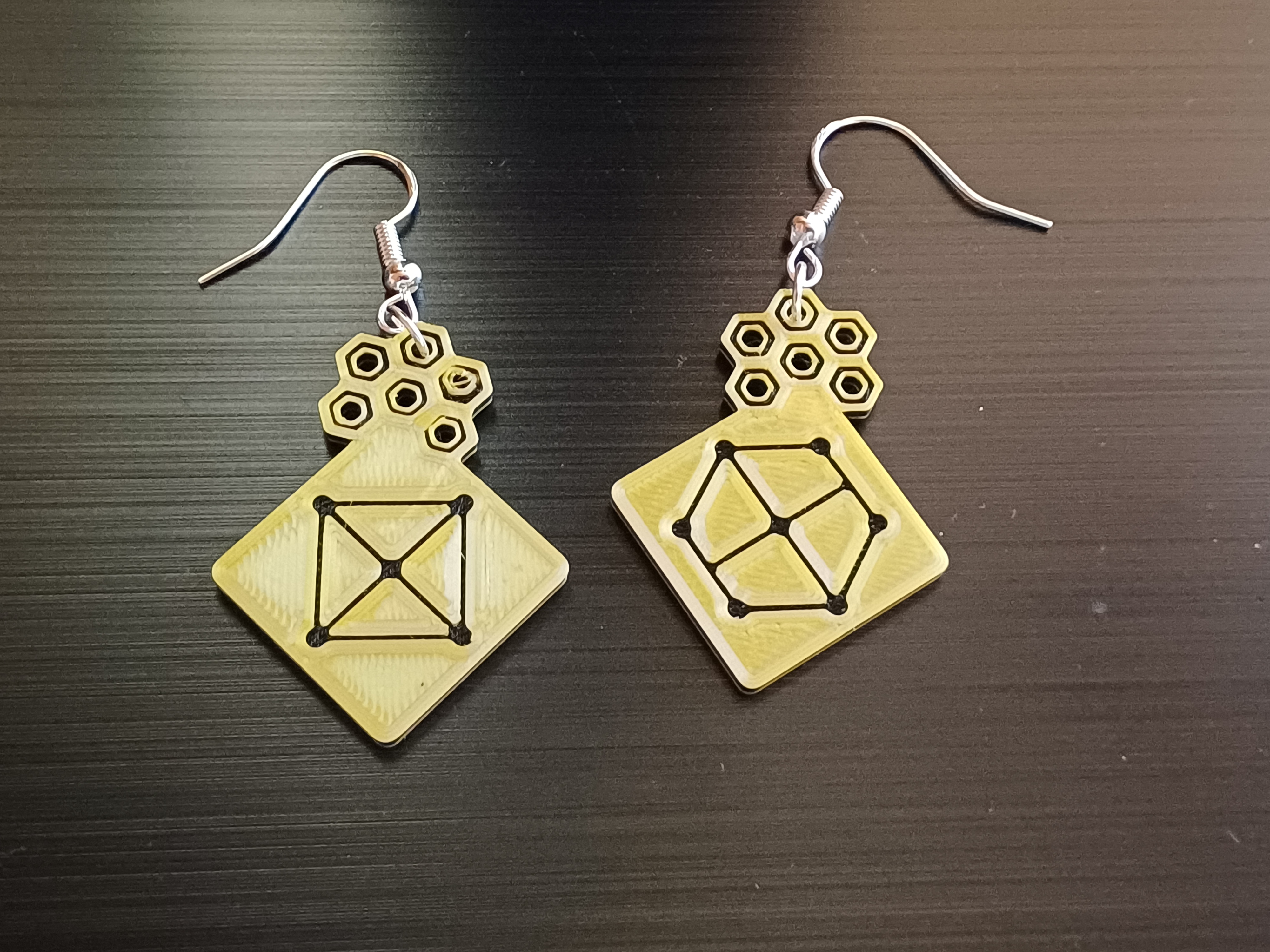 Miniatura 2 do modelo 3D Element Earrings CuTe