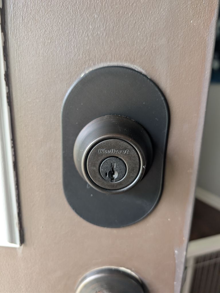 Smart Lock Ghost Cover — Deadbolt Trim Plate (Nest × Yale to Standard Deadbolt)