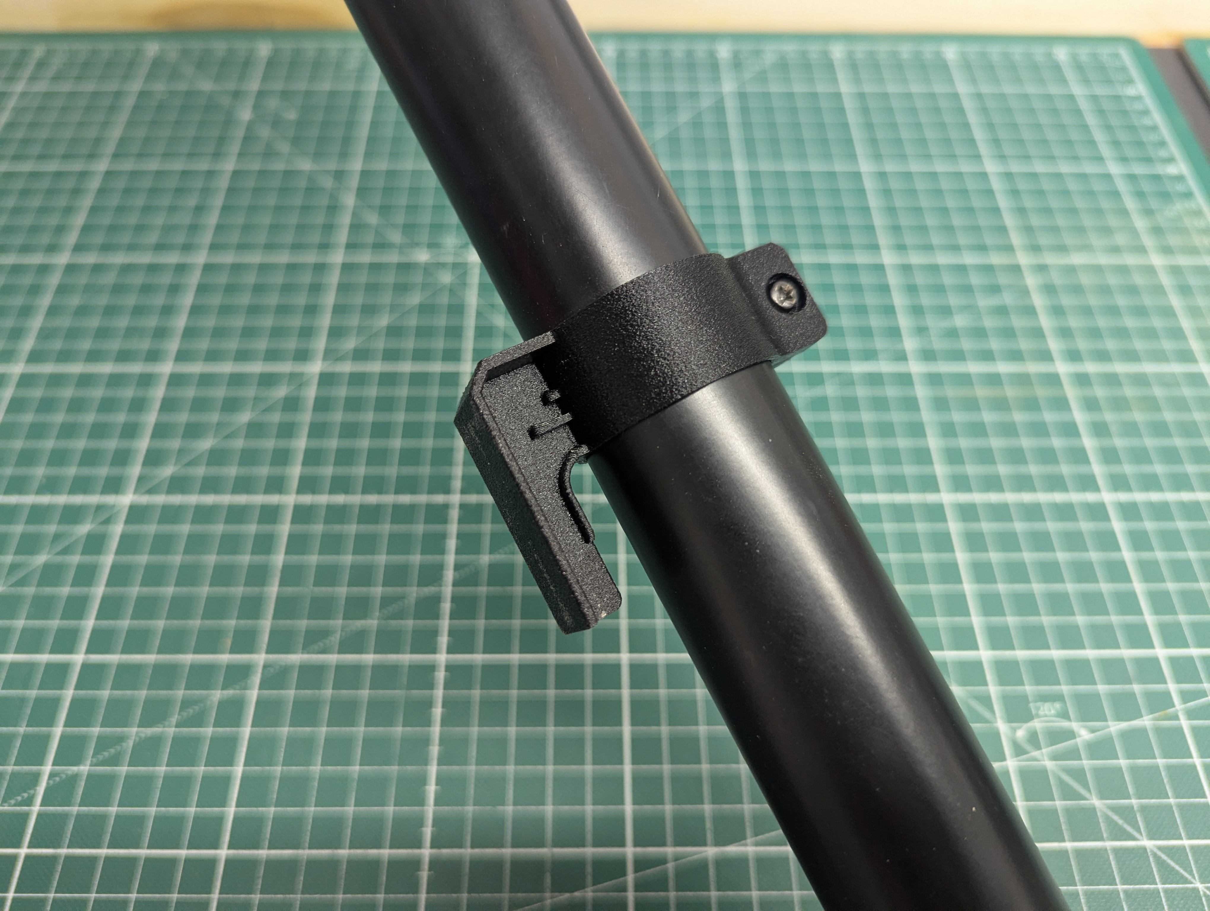 Bosch Pro GAS 12-25 PL - pipe holder