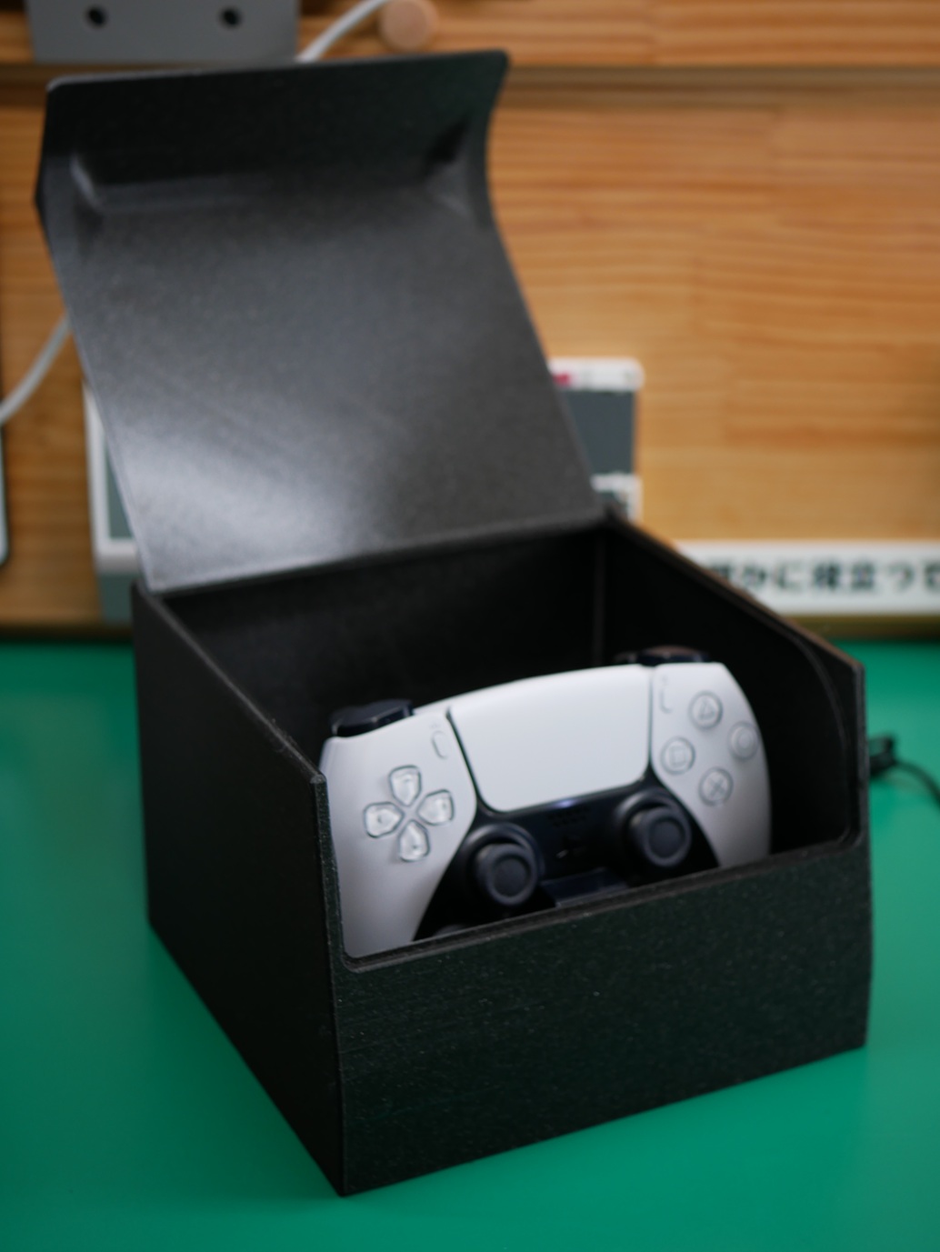 PS5 DualController Stand Case